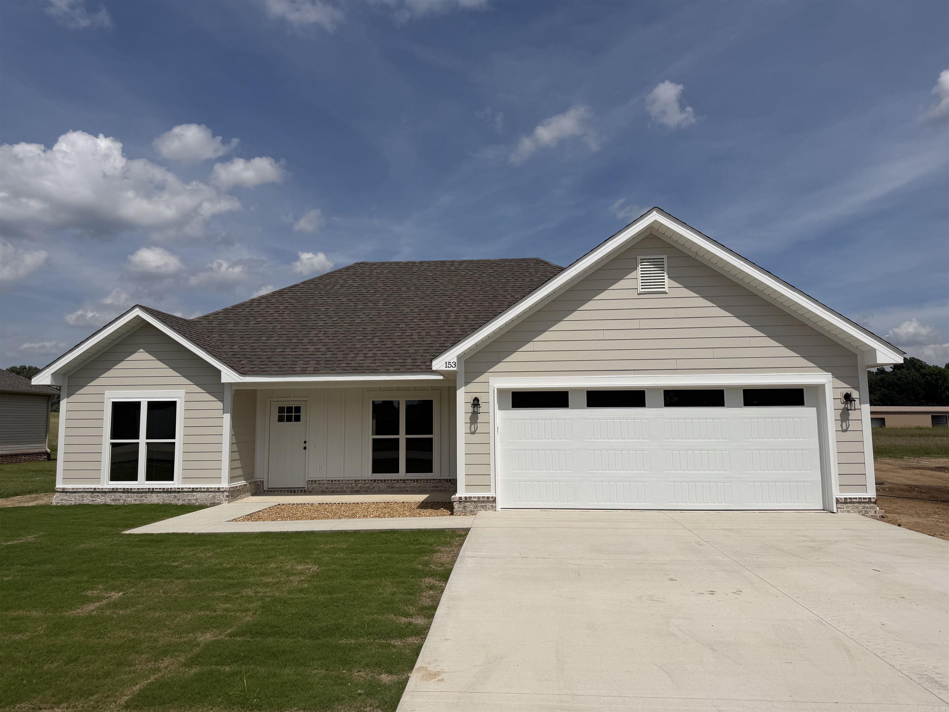 New Construction located in Oak Grove! 3 bedroom, 2 bath home with 1300 soft heated and cooled. Open floor concept, split floor plan, 2 car garage. Stained concrete floors, tray ceilings, lots of closet space.   Agent Owned