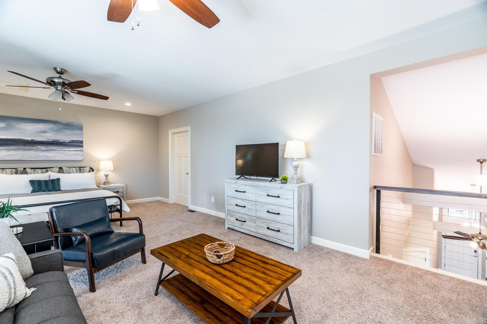 OSAGE POINT - Residential