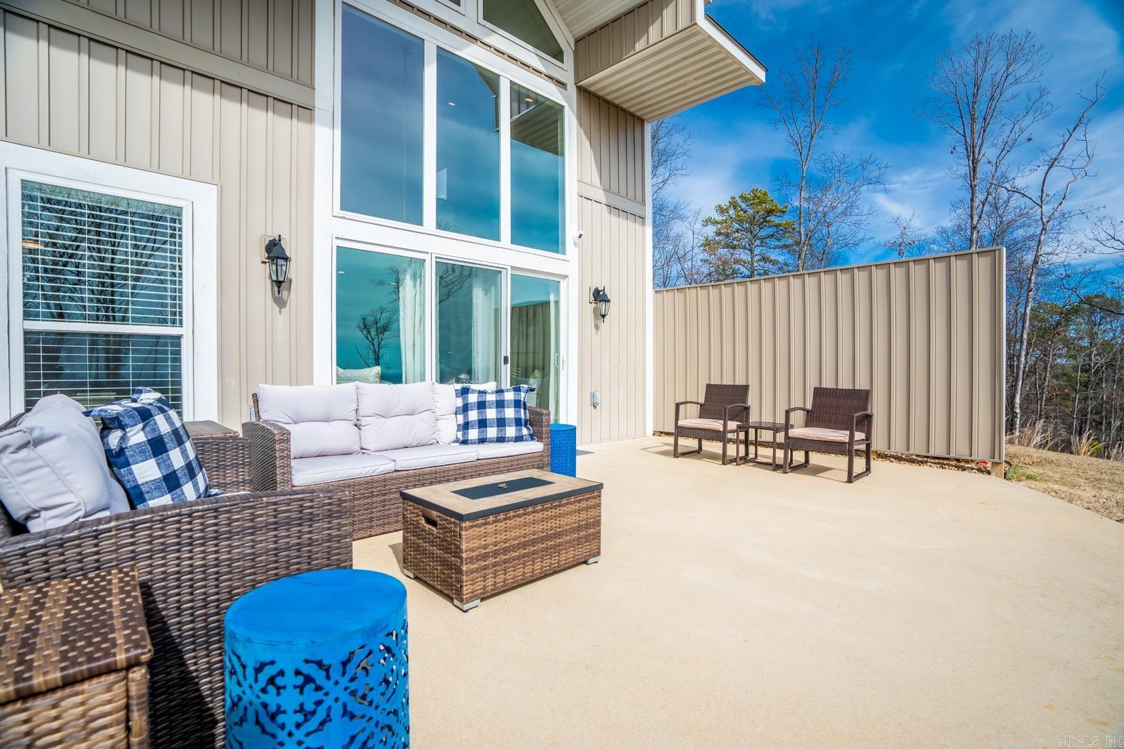 OSAGE POINT - Residential