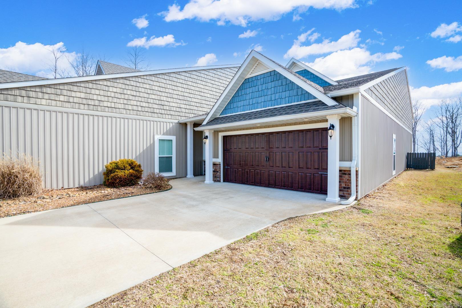 OSAGE POINT - Residential