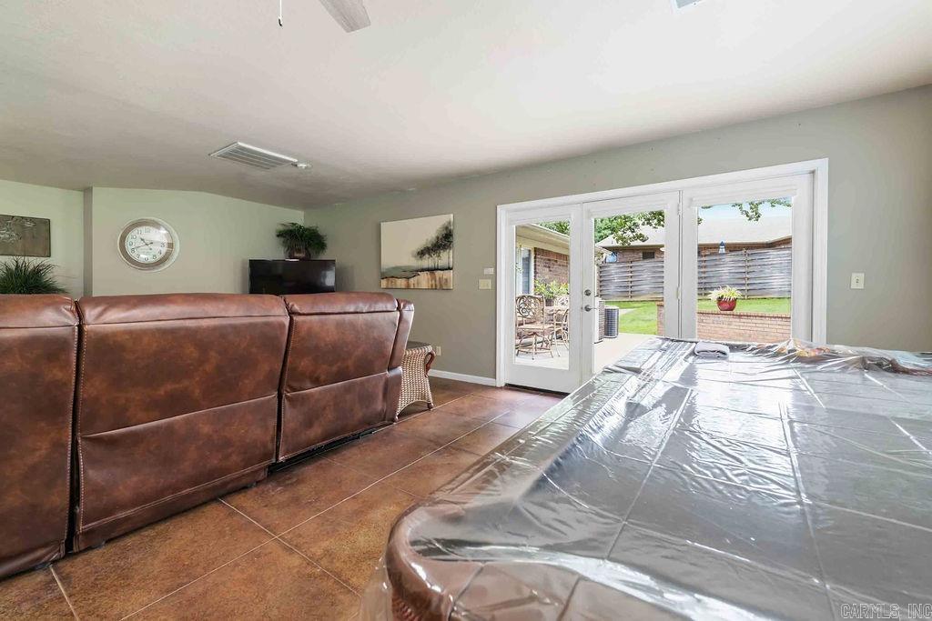 HUNTINGTON PLACE - Residential