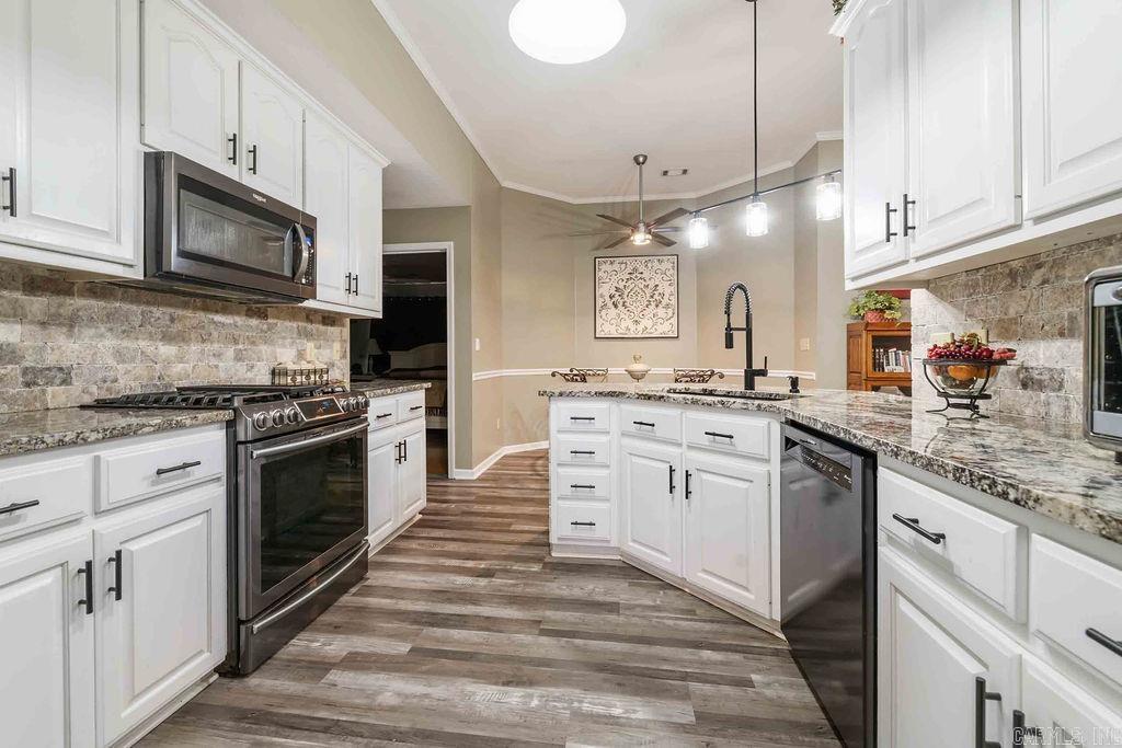 HUNTINGTON PLACE - Residential