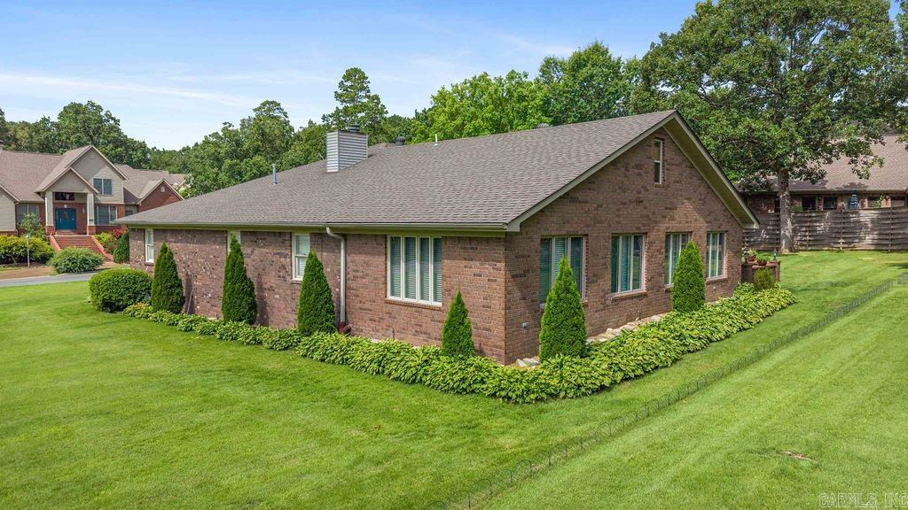 HUNTINGTON PLACE - Residential