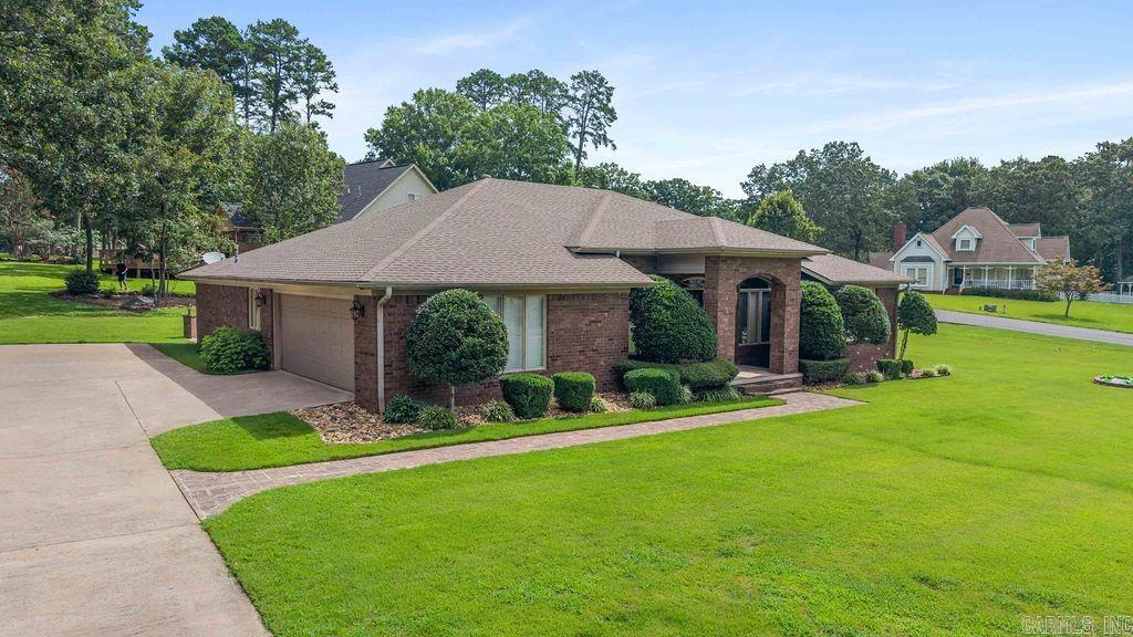HUNTINGTON PLACE - Residential
