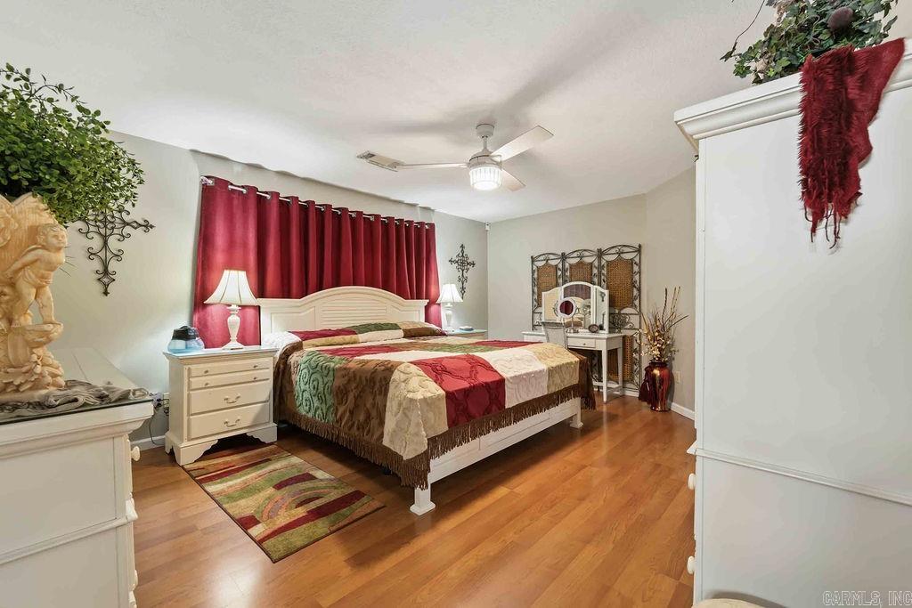 HUNTINGTON PLACE - Residential