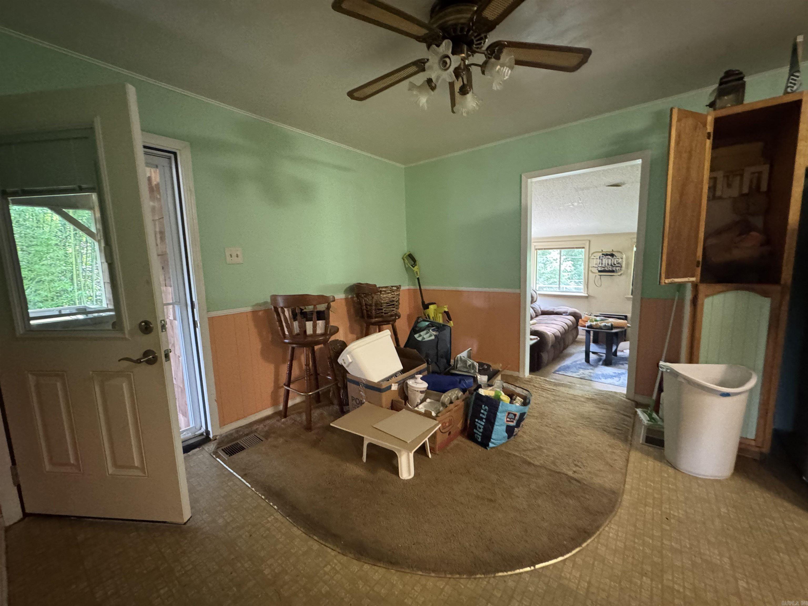 CIRCLE LAKE - Residential