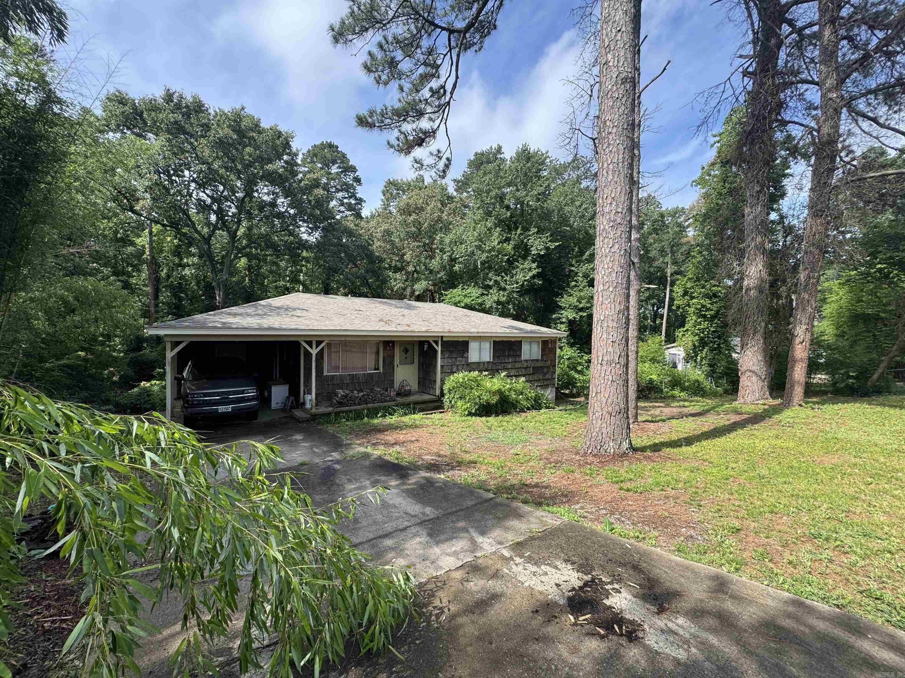 CIRCLE LAKE - Residential