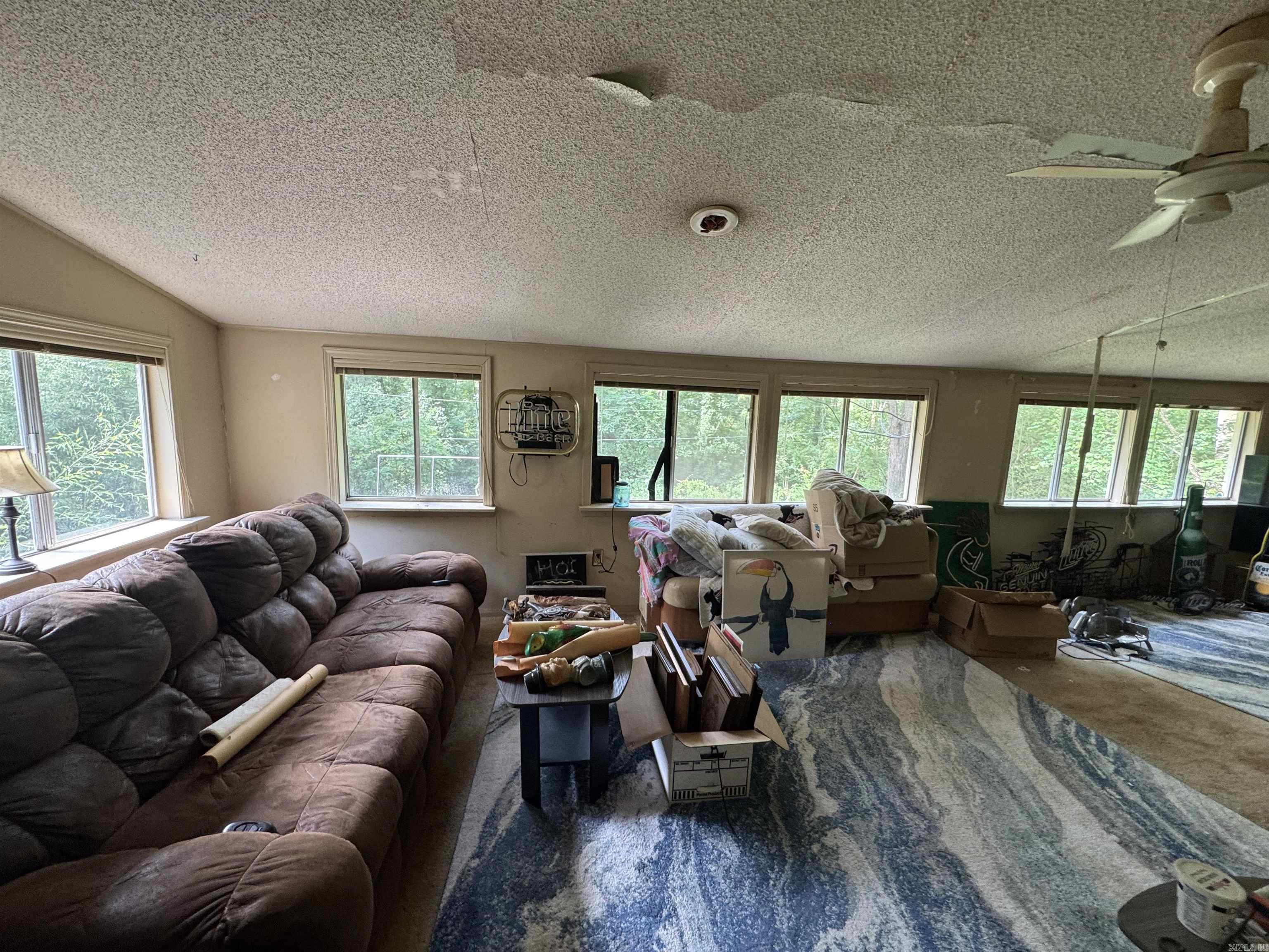 CIRCLE LAKE - Residential