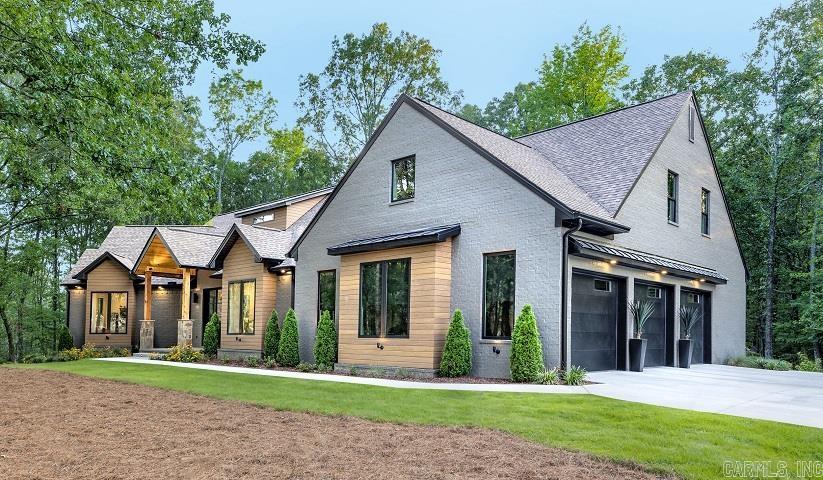 HAZEL OAK - Residential