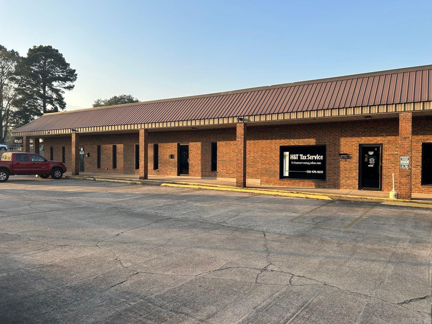 Stonewall - Commercial Lease