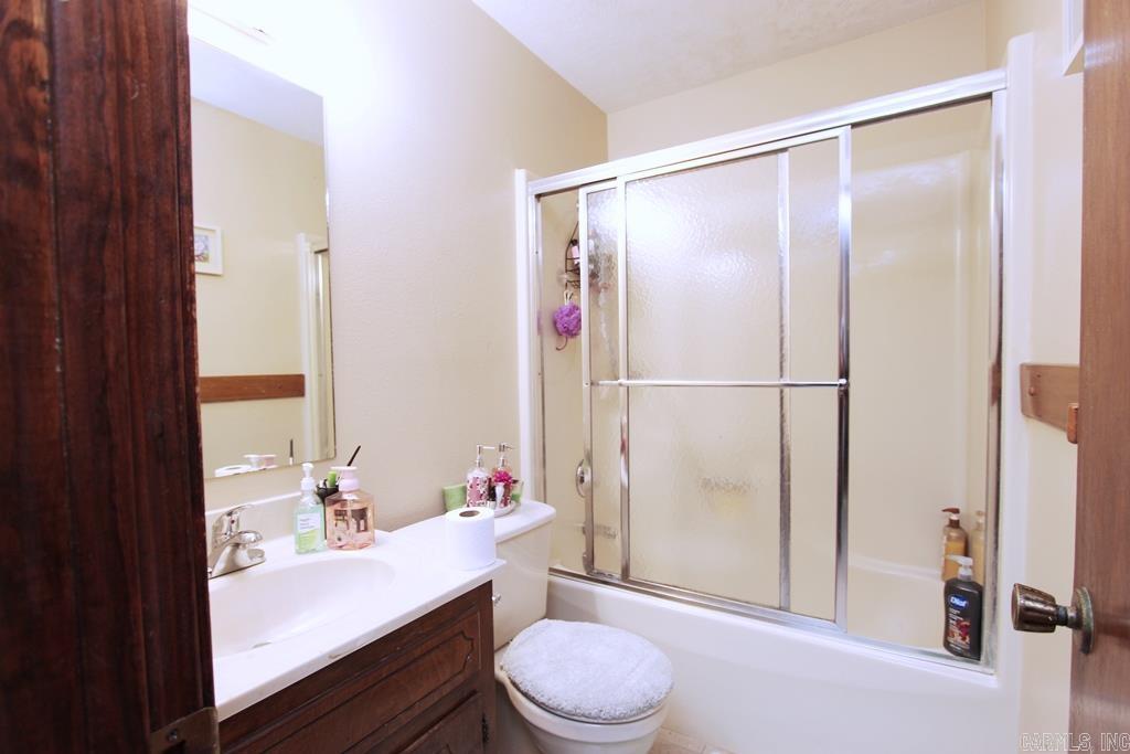 East Meadow - Residential Income