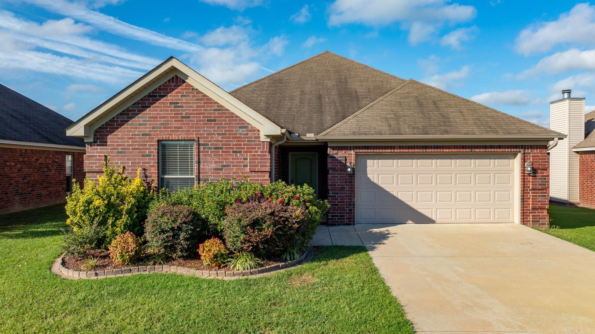 COUNTRY CLUB OF ARK THE - Residential