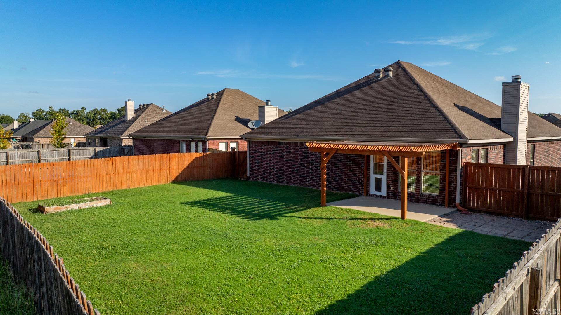 COUNTRY CLUB OF ARK THE - Residential