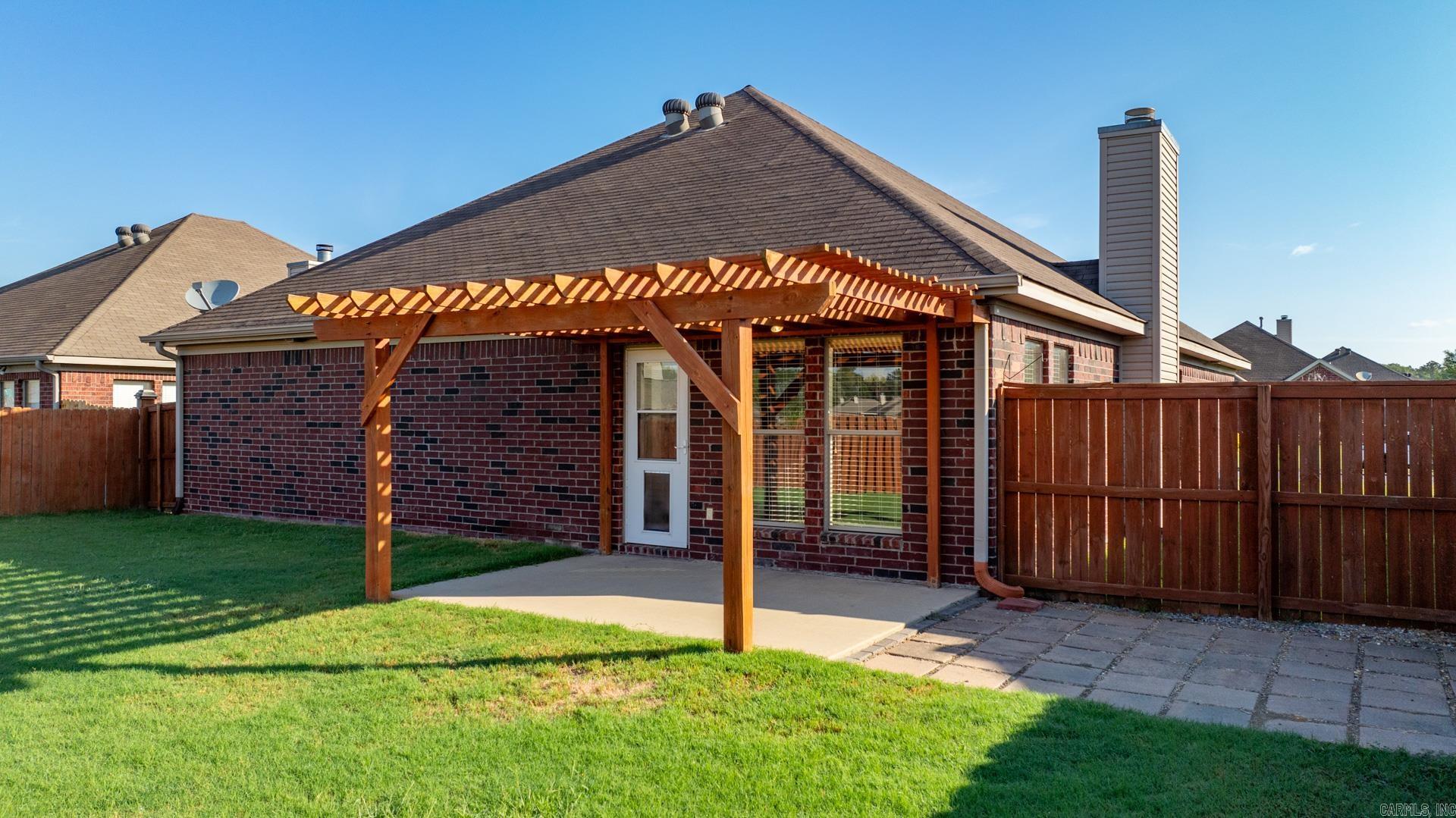 COUNTRY CLUB OF ARK THE - Residential