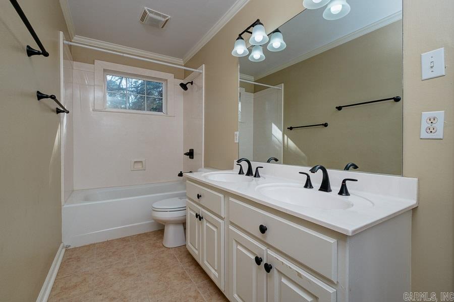 CHENAL VALLEY BAYONNE PLACE - Residential
