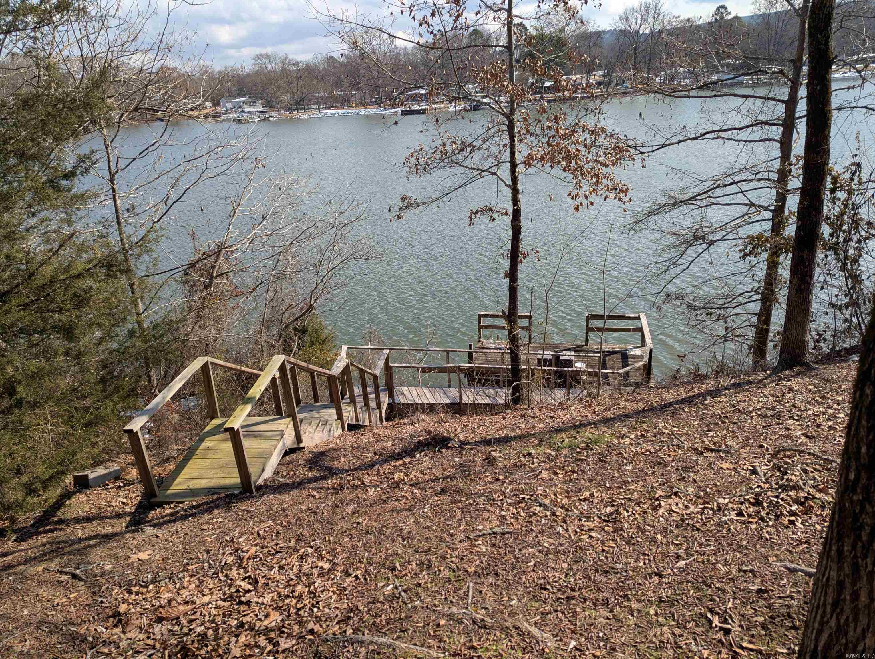 Satterfield Point - Land