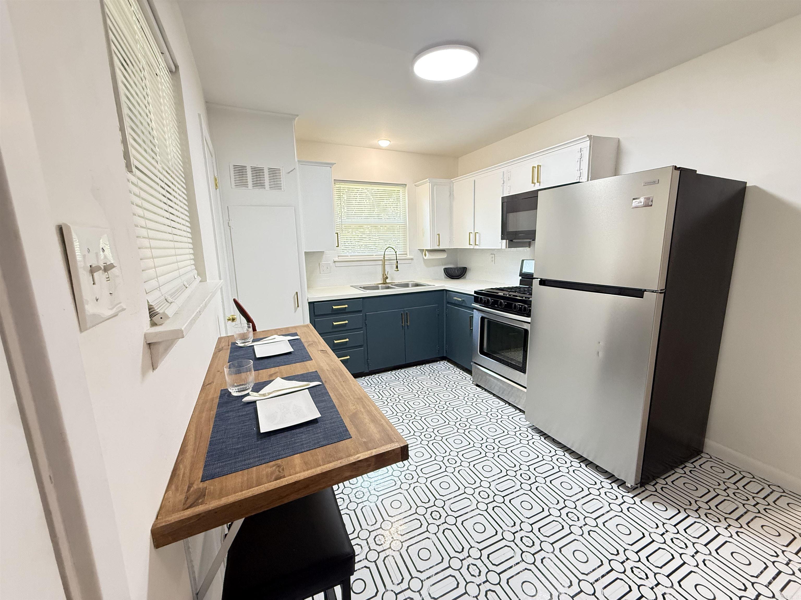 FAIRFIELD - Residential