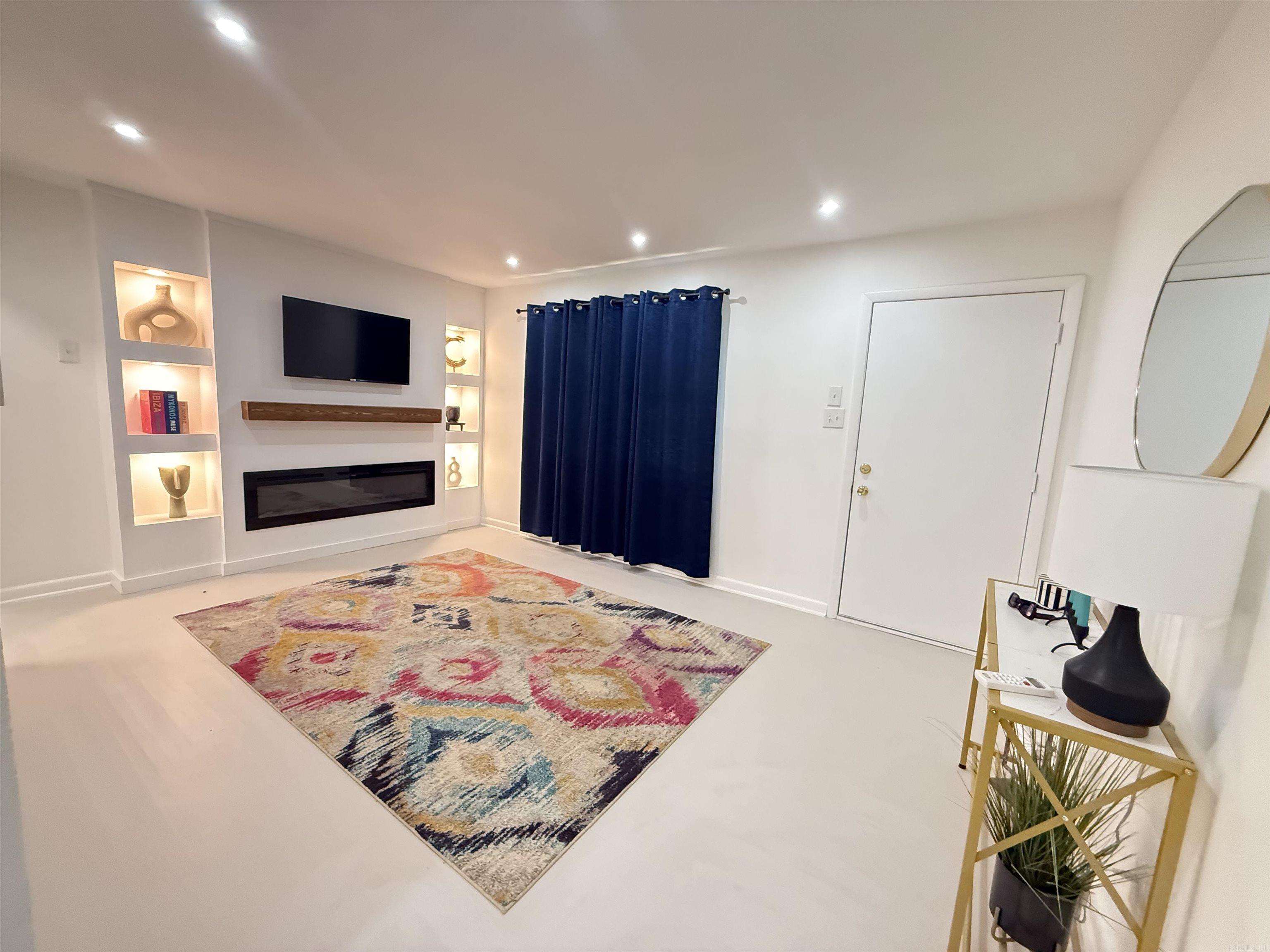 FAIRFIELD - Residential