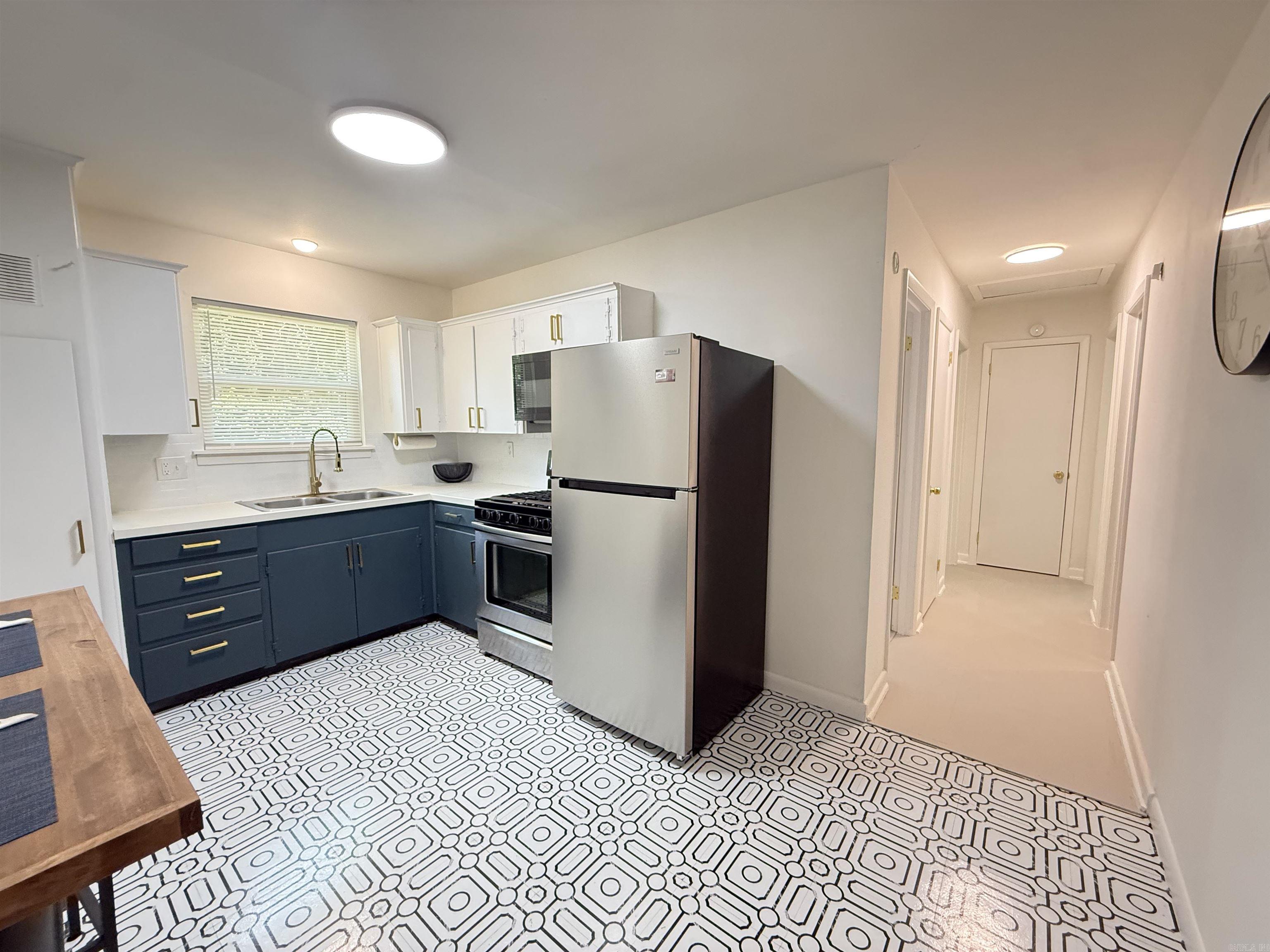 FAIRFIELD - Residential
