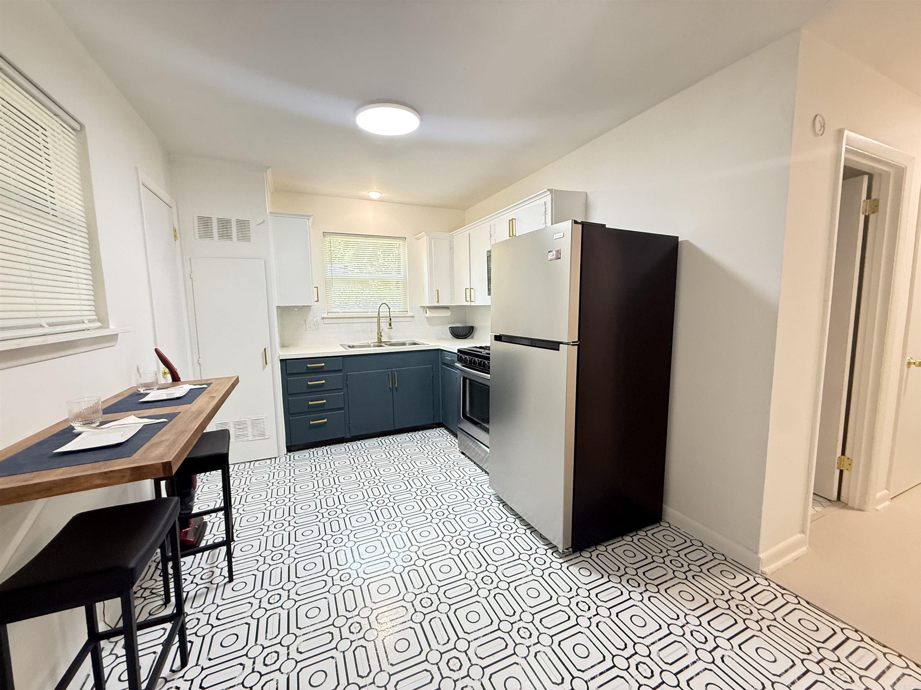 FAIRFIELD - Residential