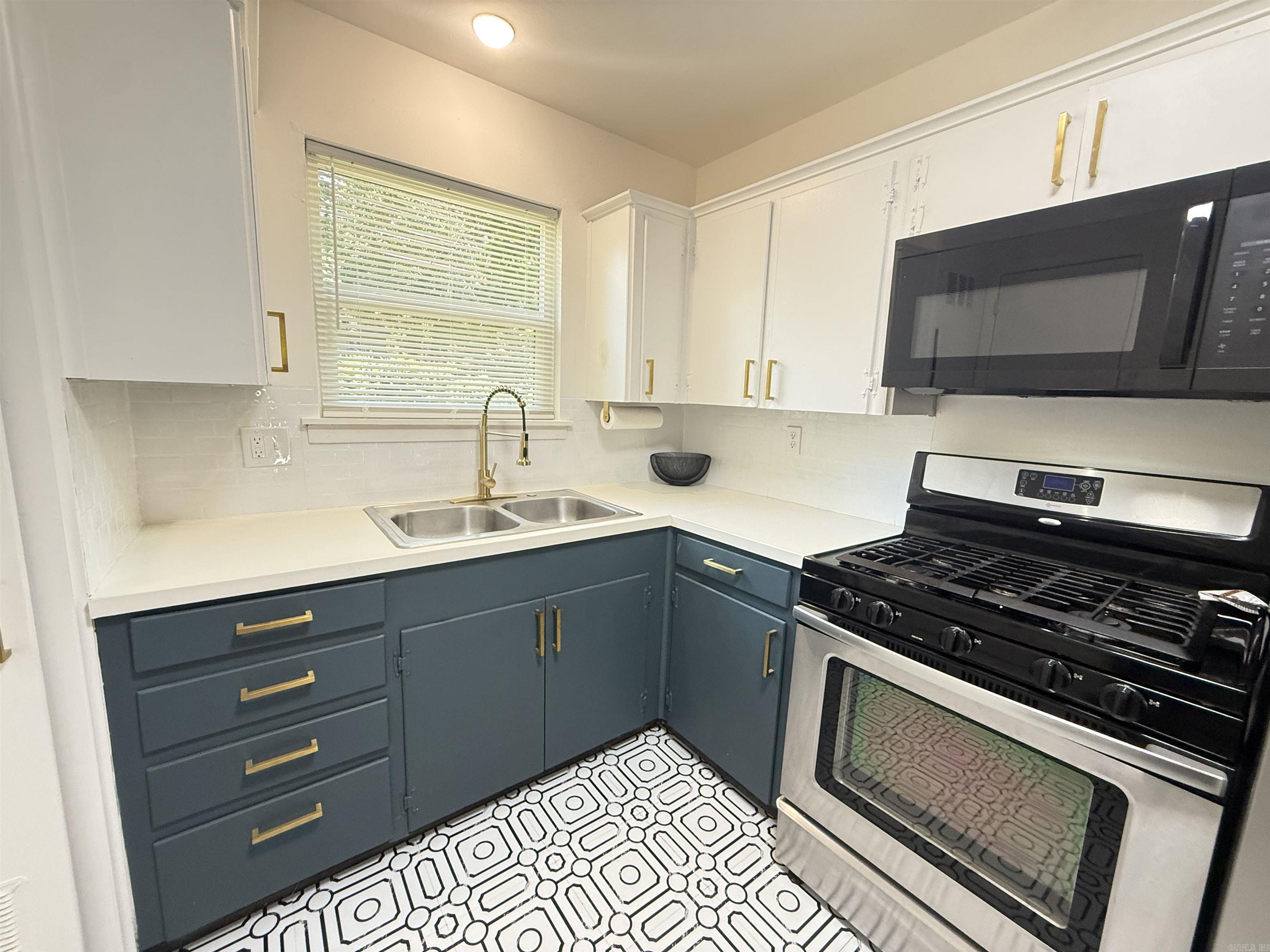 FAIRFIELD - Residential