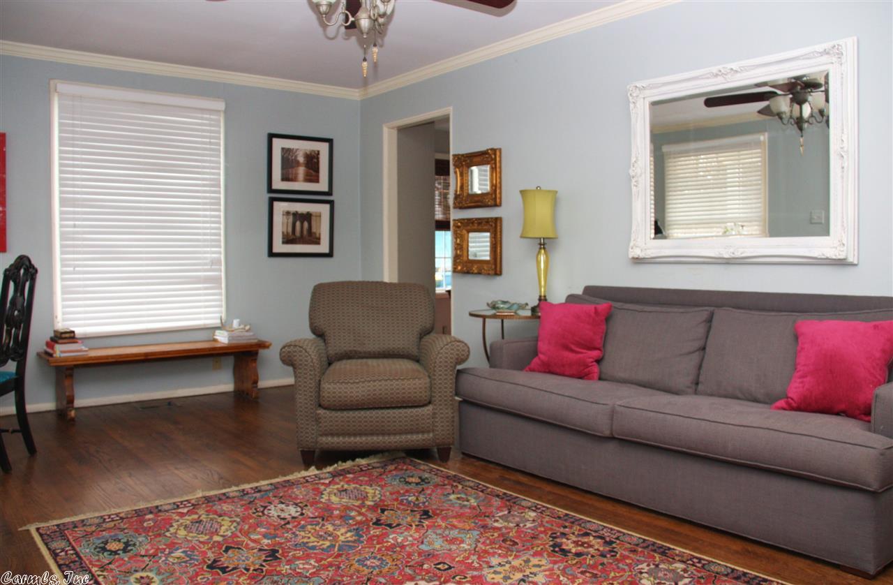 KINGWOOD PLACE - Residential