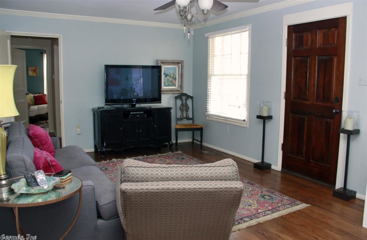 KINGWOOD PLACE - Residential