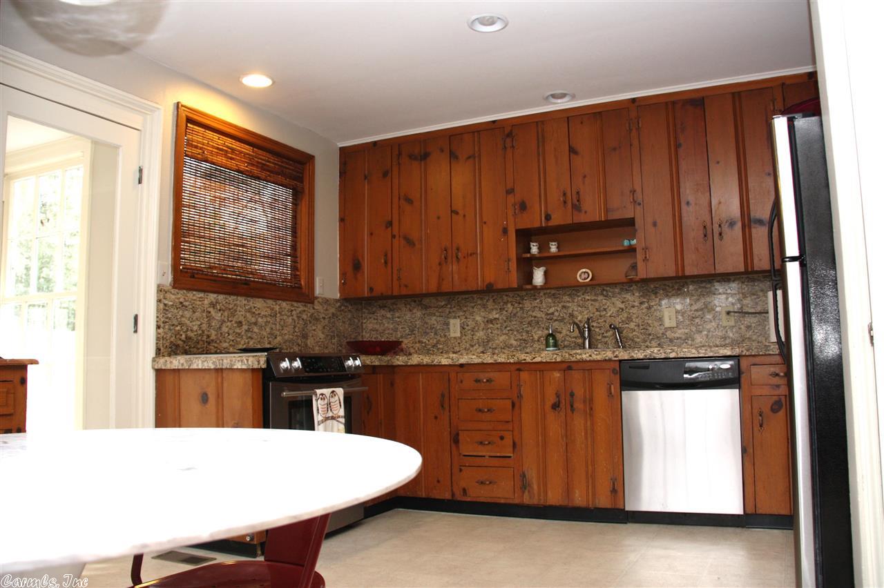 KINGWOOD PLACE - Residential