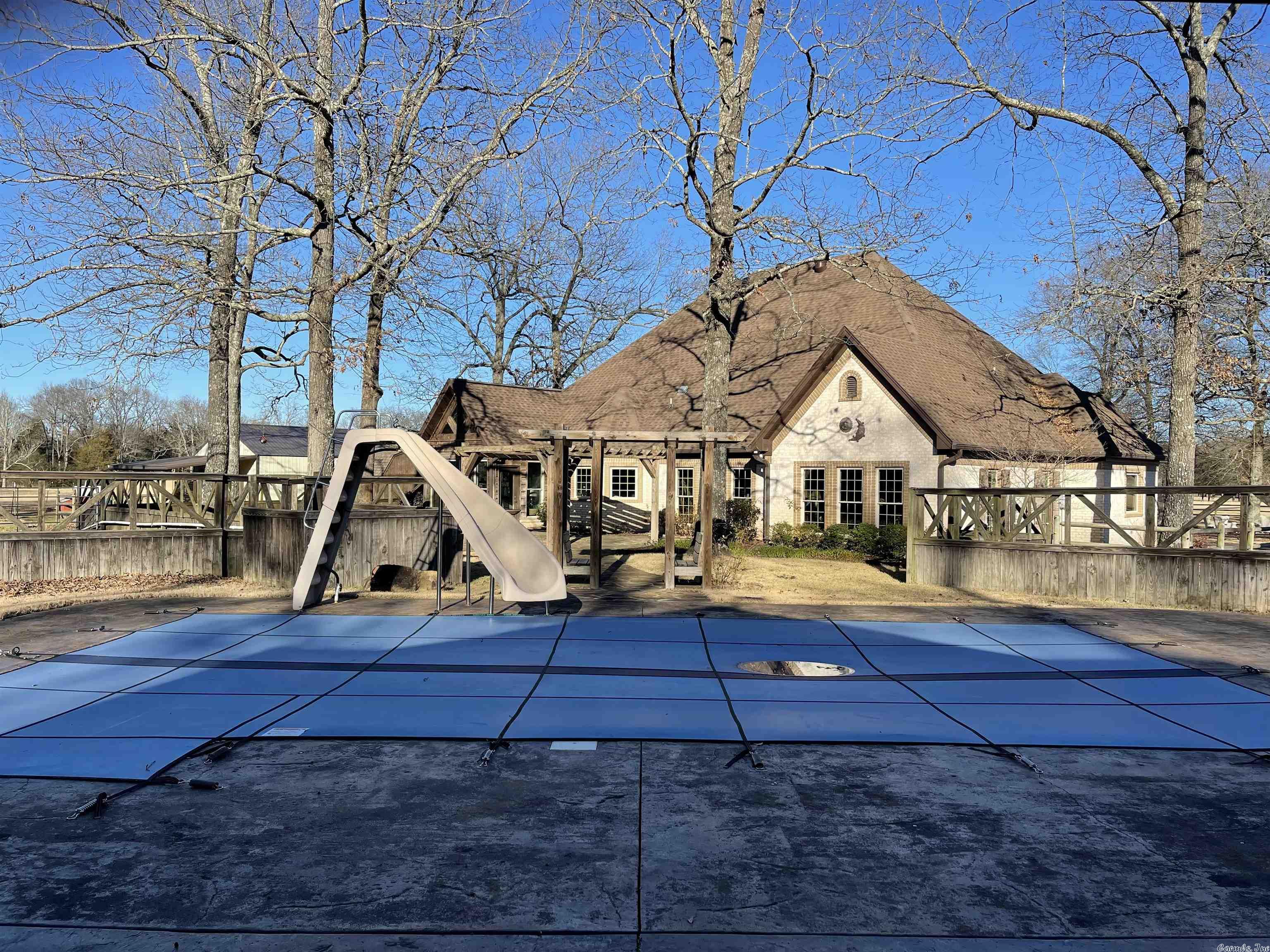Metes & Bounds - Residential