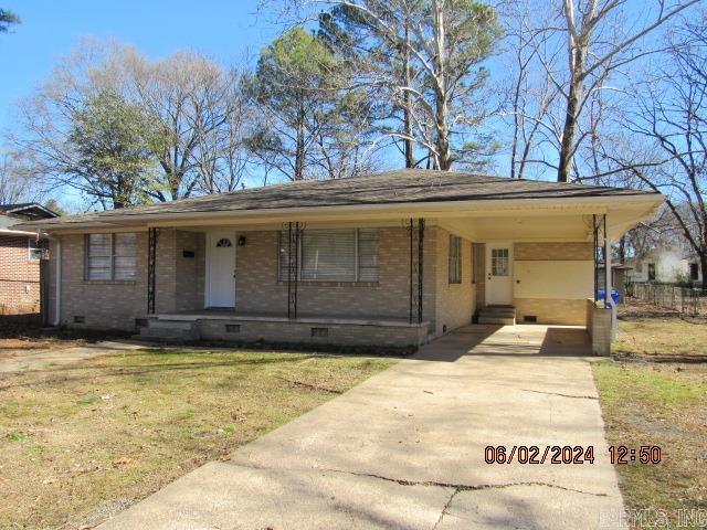 Updated 3-bedroom home within walking distance to Hendrix College! Amenities include all new laminate flooring throughout, completely painted interior, new appliances including refrigerator & electric range/oven, oversized laundry room with washer & dryer hook-ups, updated lighting & hardware, 2-inch blinds throughout, 1 car carport along with a detached 12x18 shop with new overhead door, gas & electric. Available Now. No Pets.***PLEASE NOTE WE DO NOT ADVERTISE ON CRAIGSLIST OR FACEBOOK MARKETPLACE. ANY LISTING OF OURS SEEN IS A SCAM!!!***