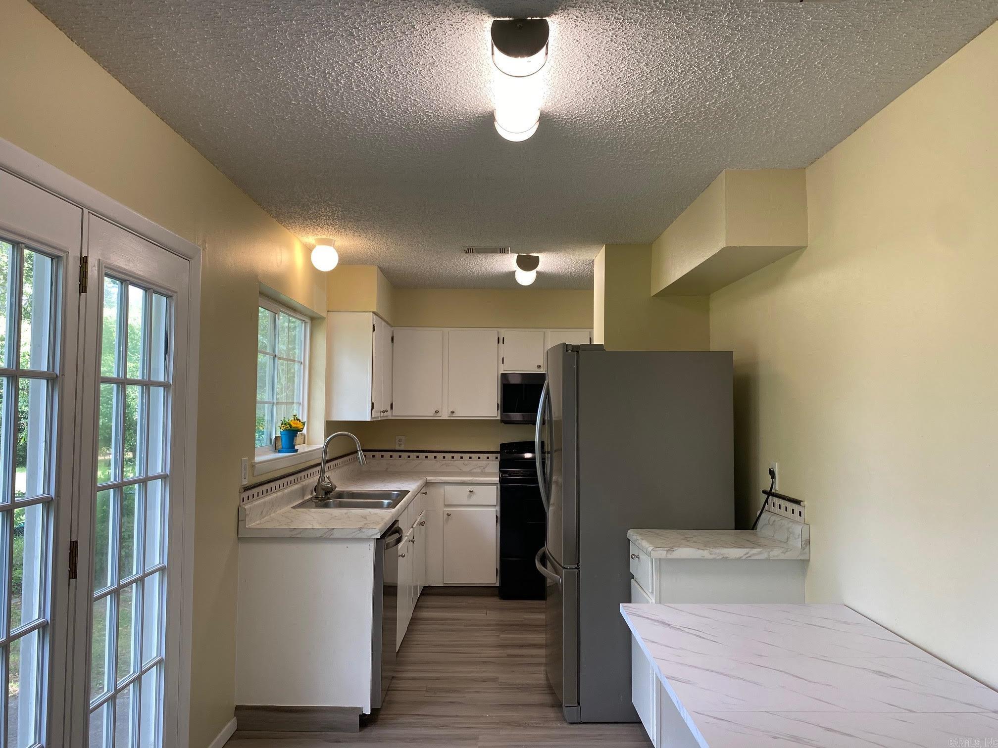 BROADMOOR NORTH - Residential