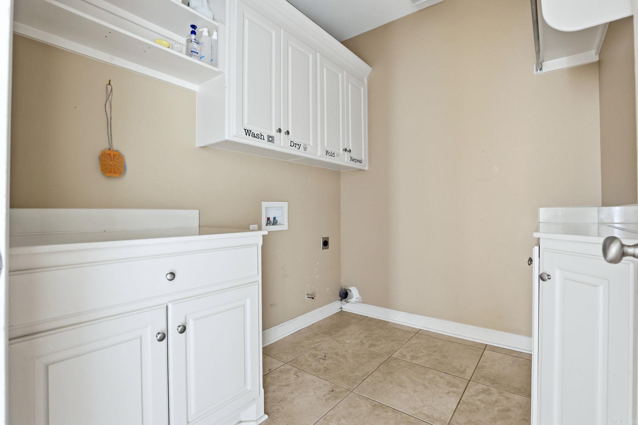 MAUMELLE VALLEY ESTATES - Residential