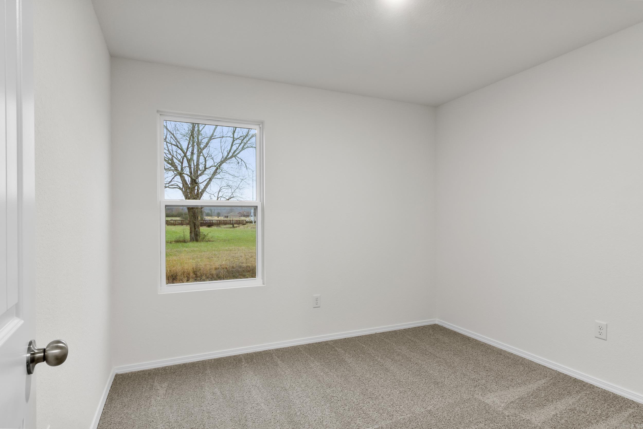 HILL FARM - Residential