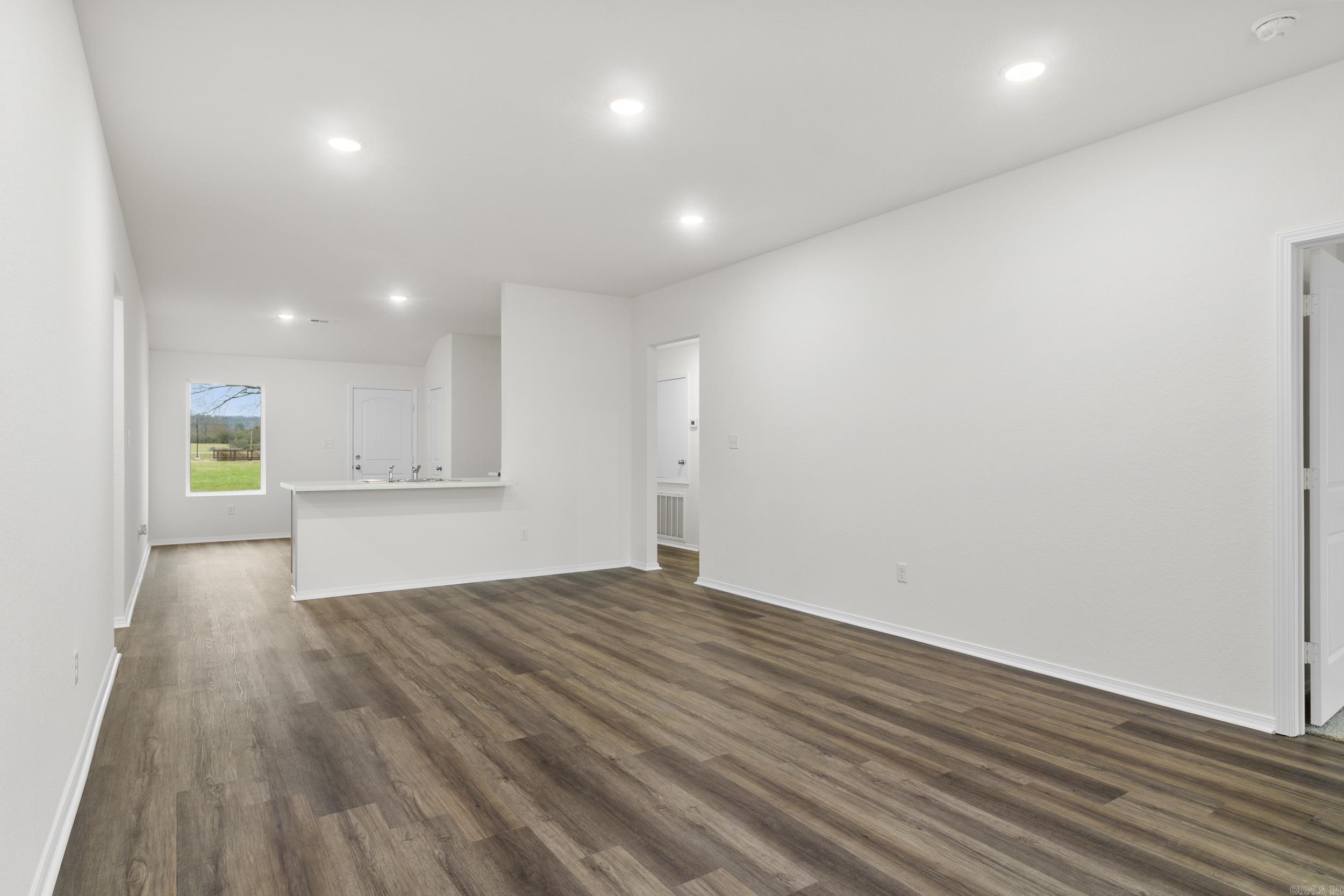 HILL FARM - Residential