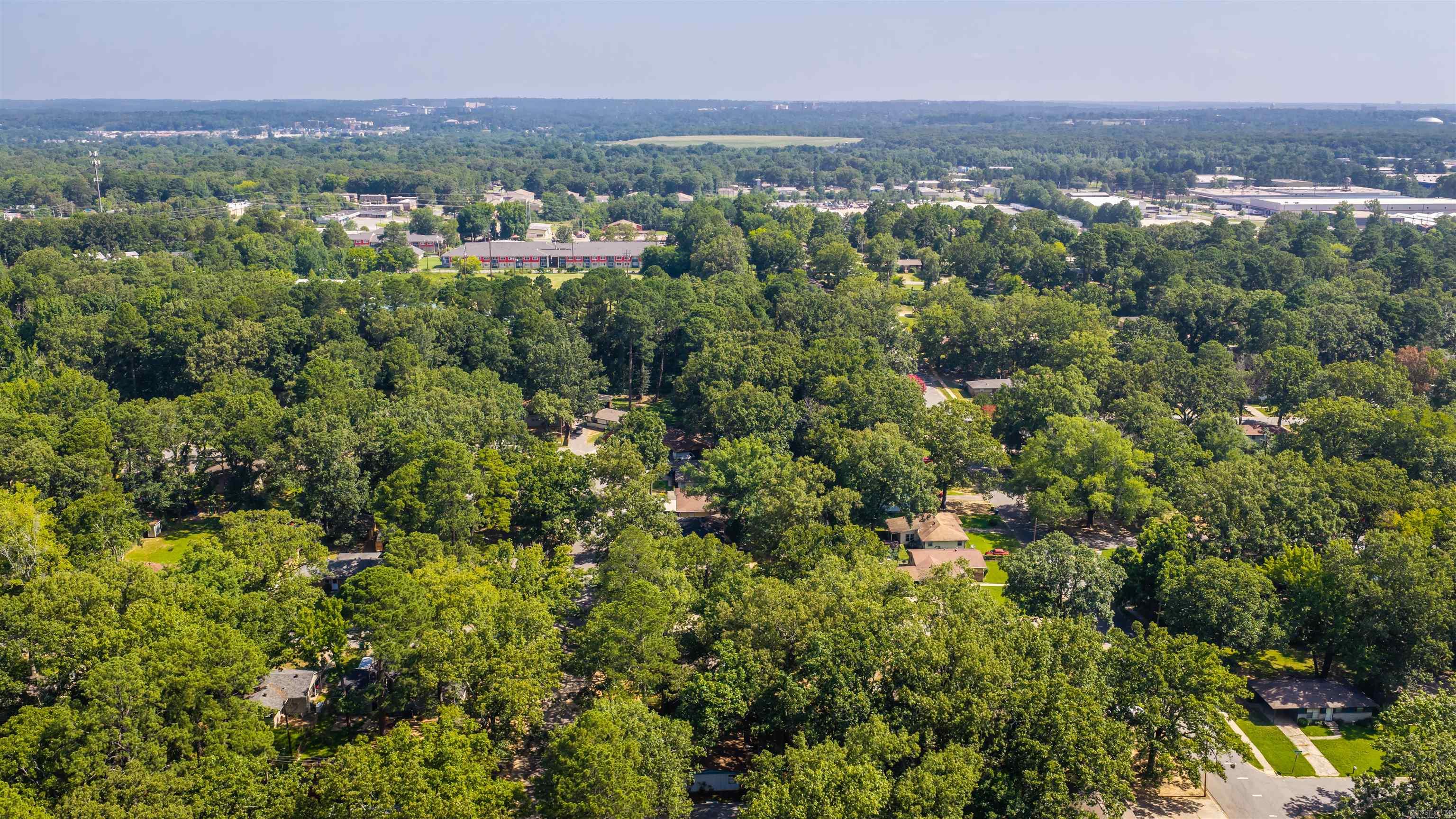 WAKEFIELD VILLAGE - Residential
