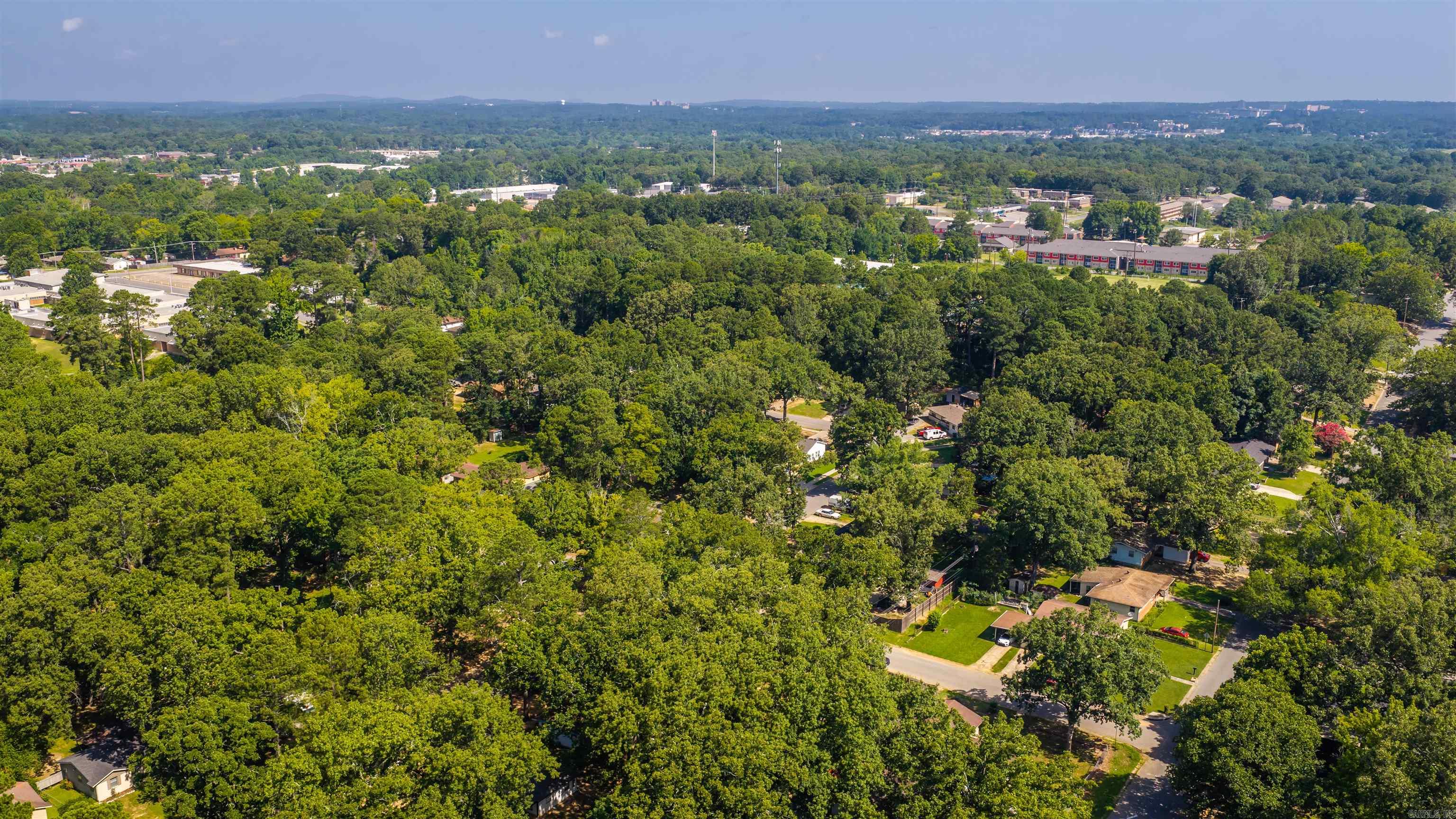 WAKEFIELD VILLAGE - Residential