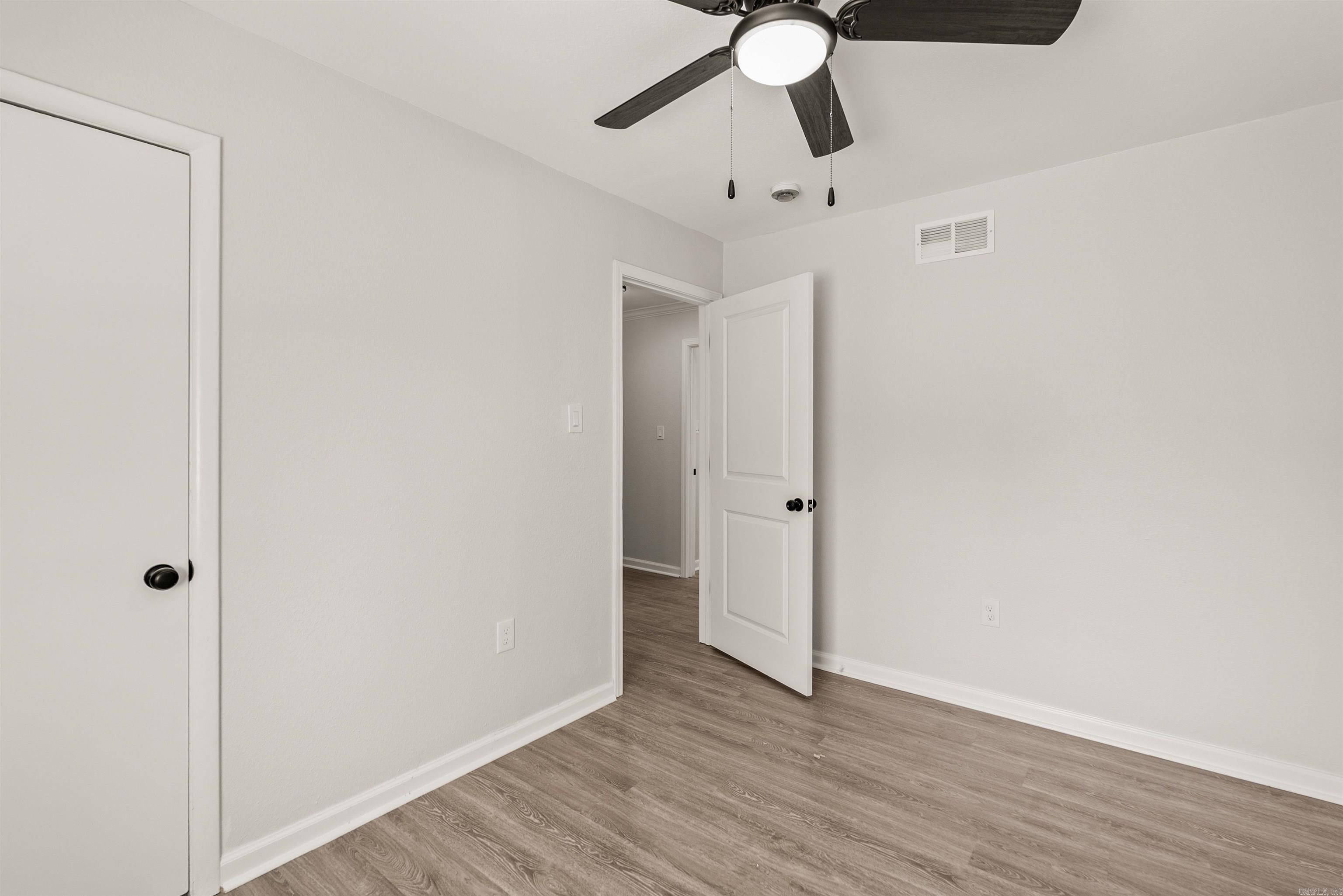 WAKEFIELD VILLAGE - Residential