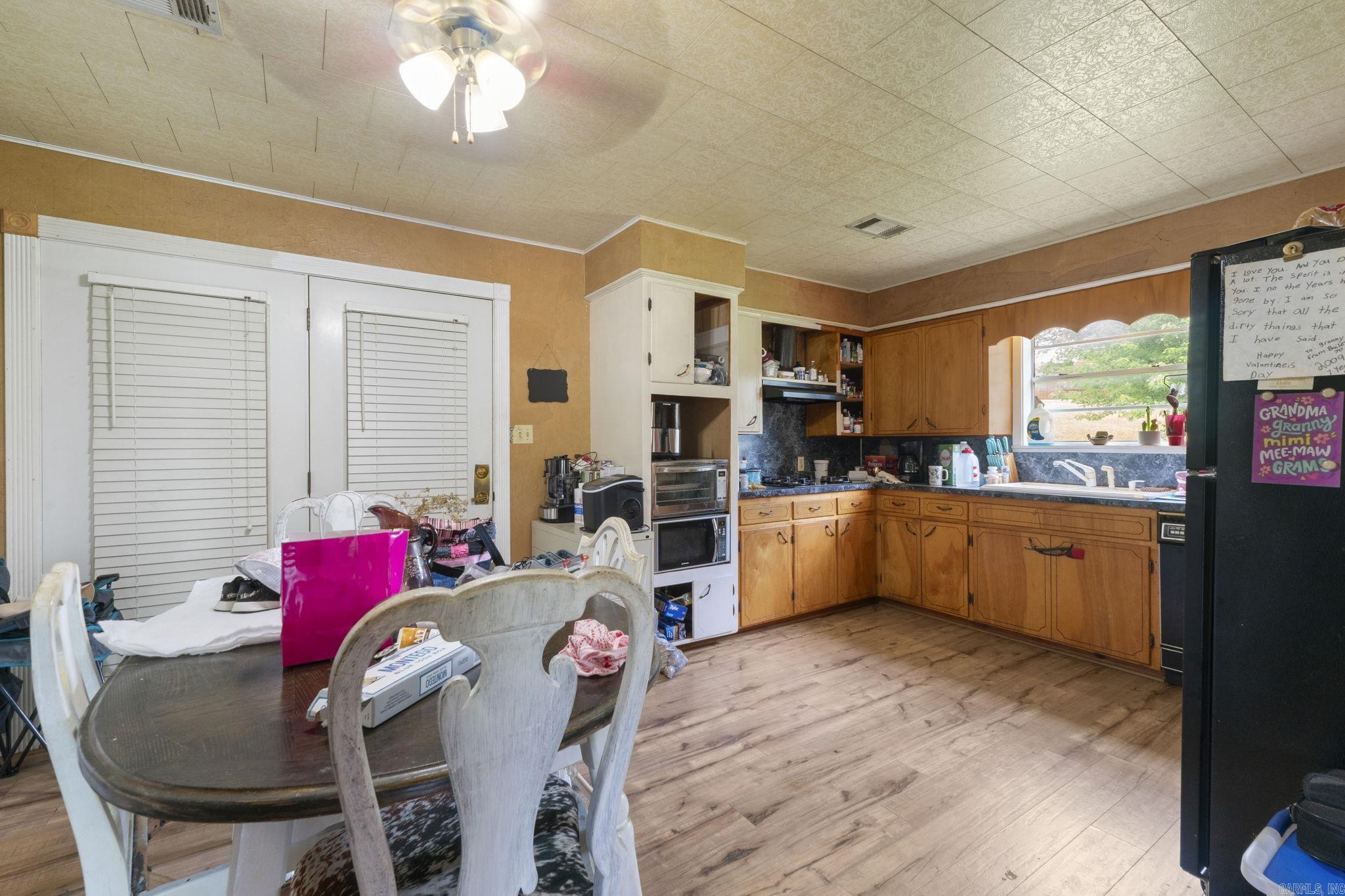 PLAINVIEW - Residential