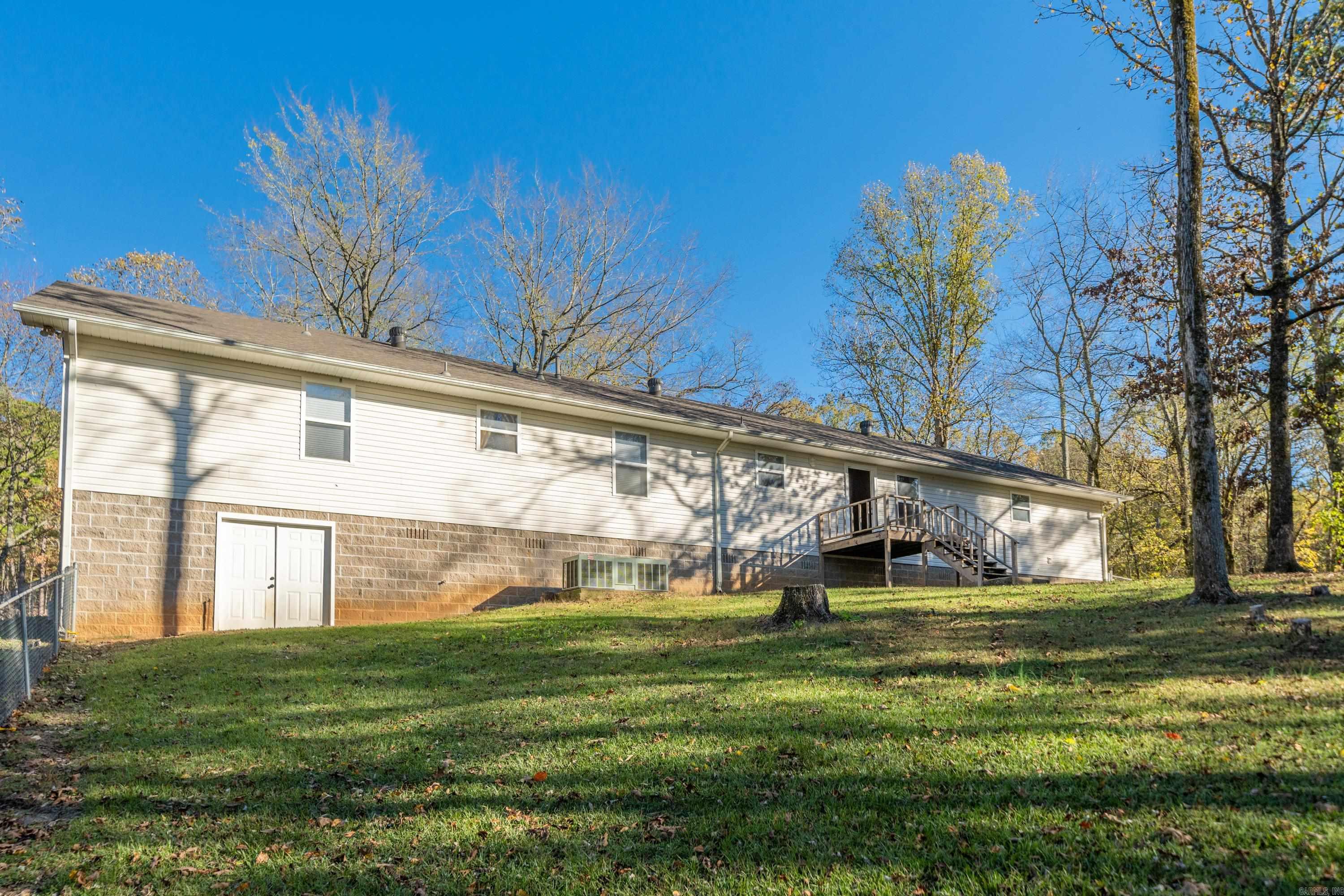 WOODLAND COVE - Residential