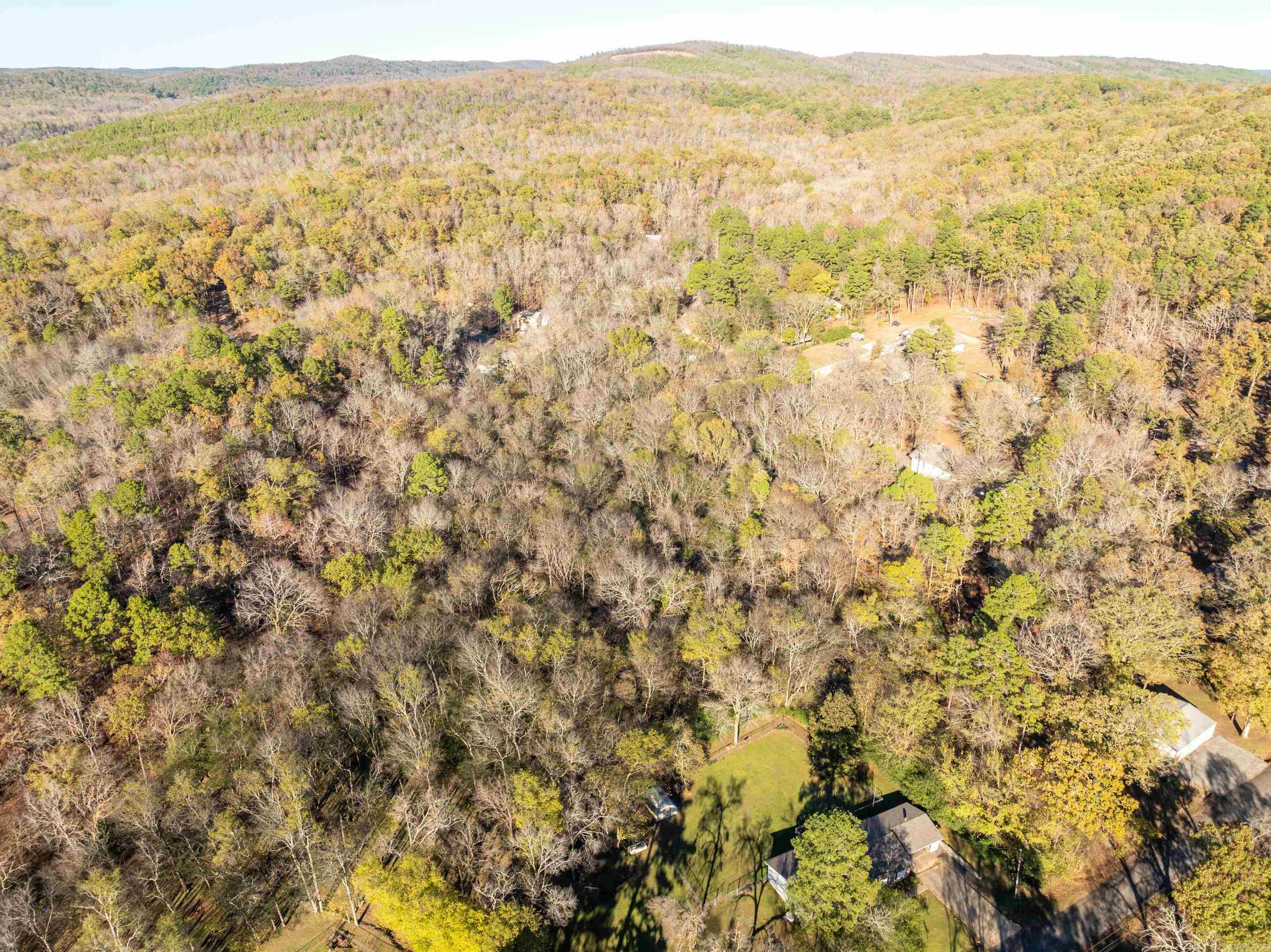 WOODLAND COVE - Residential