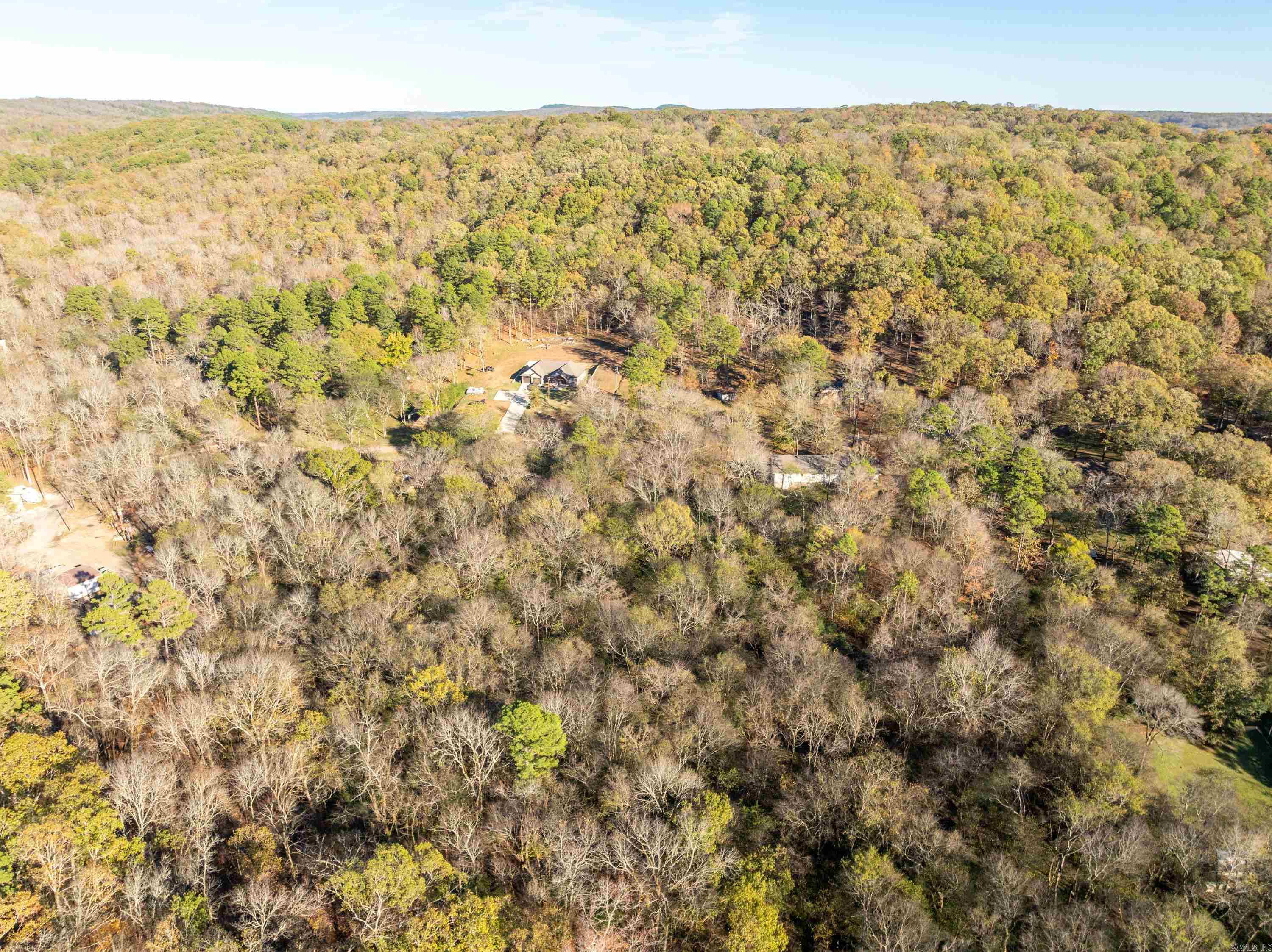 WOODLAND COVE - Residential