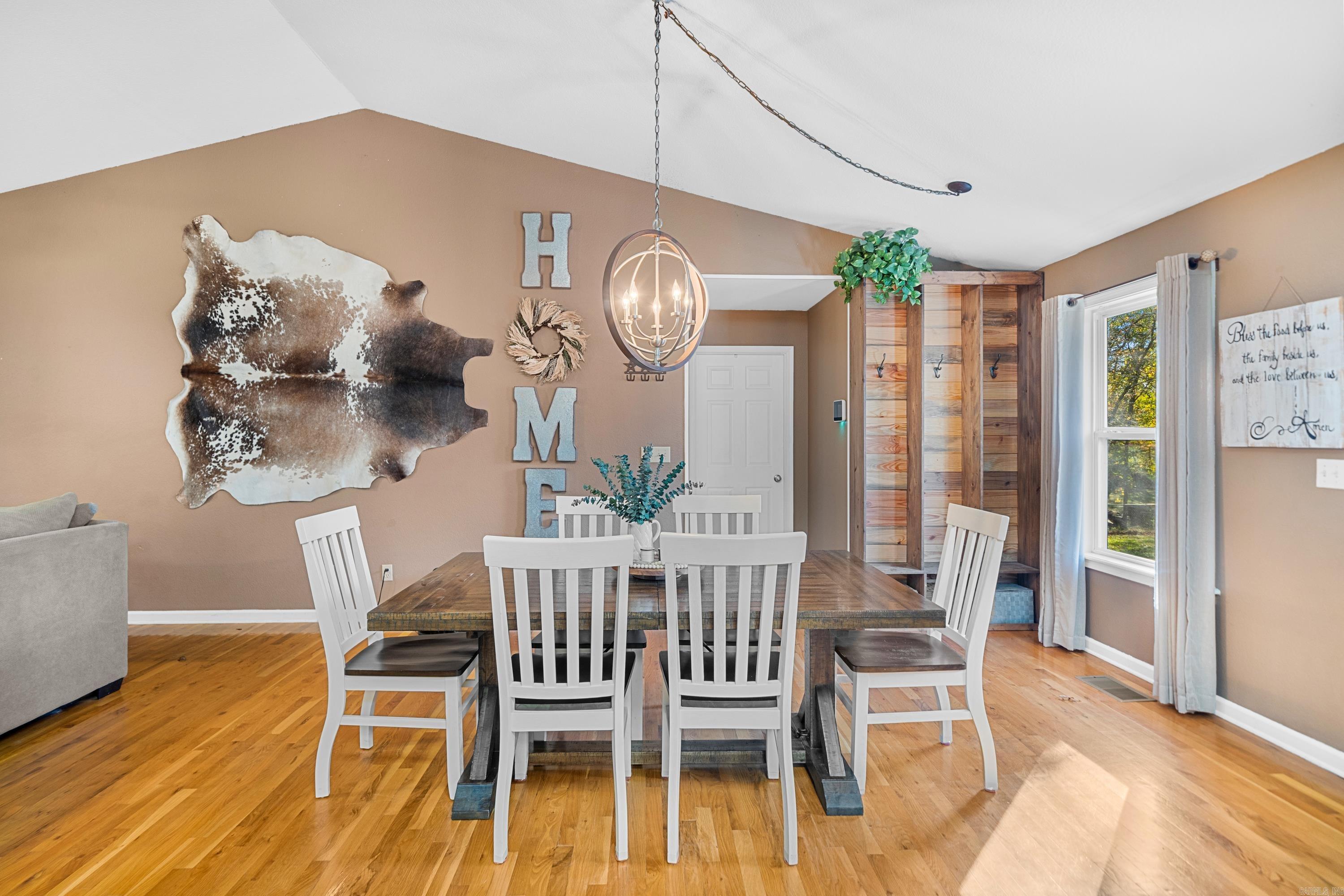 WOODLAND COVE - Residential