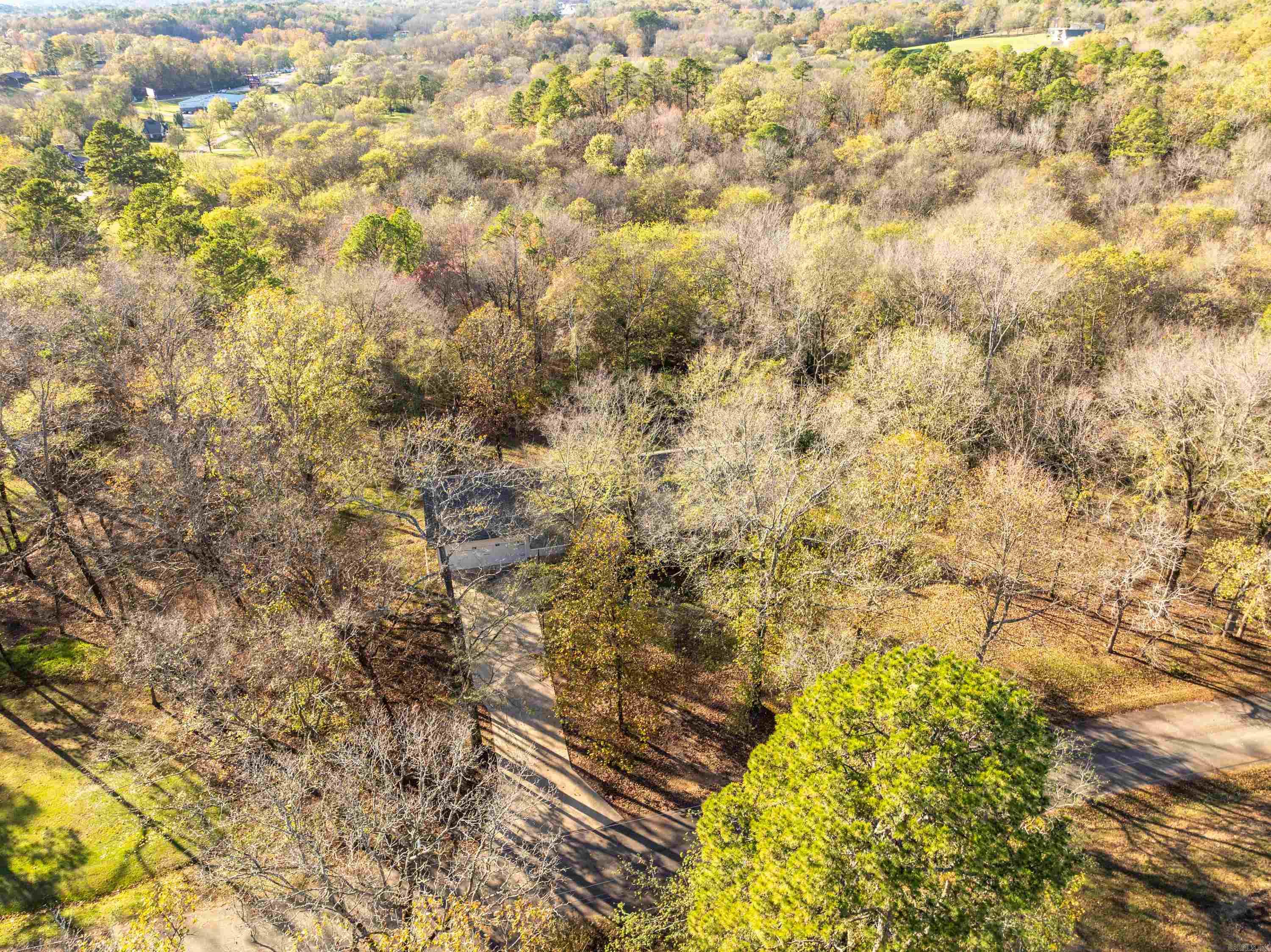 WOODLAND COVE - Residential