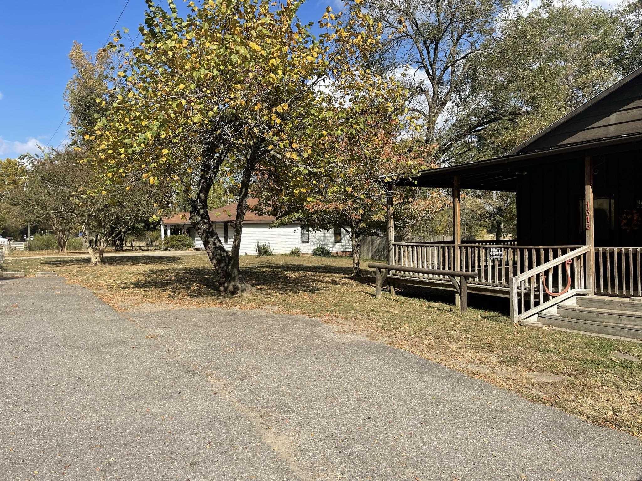 Metes & Bounds - Commercial Sale