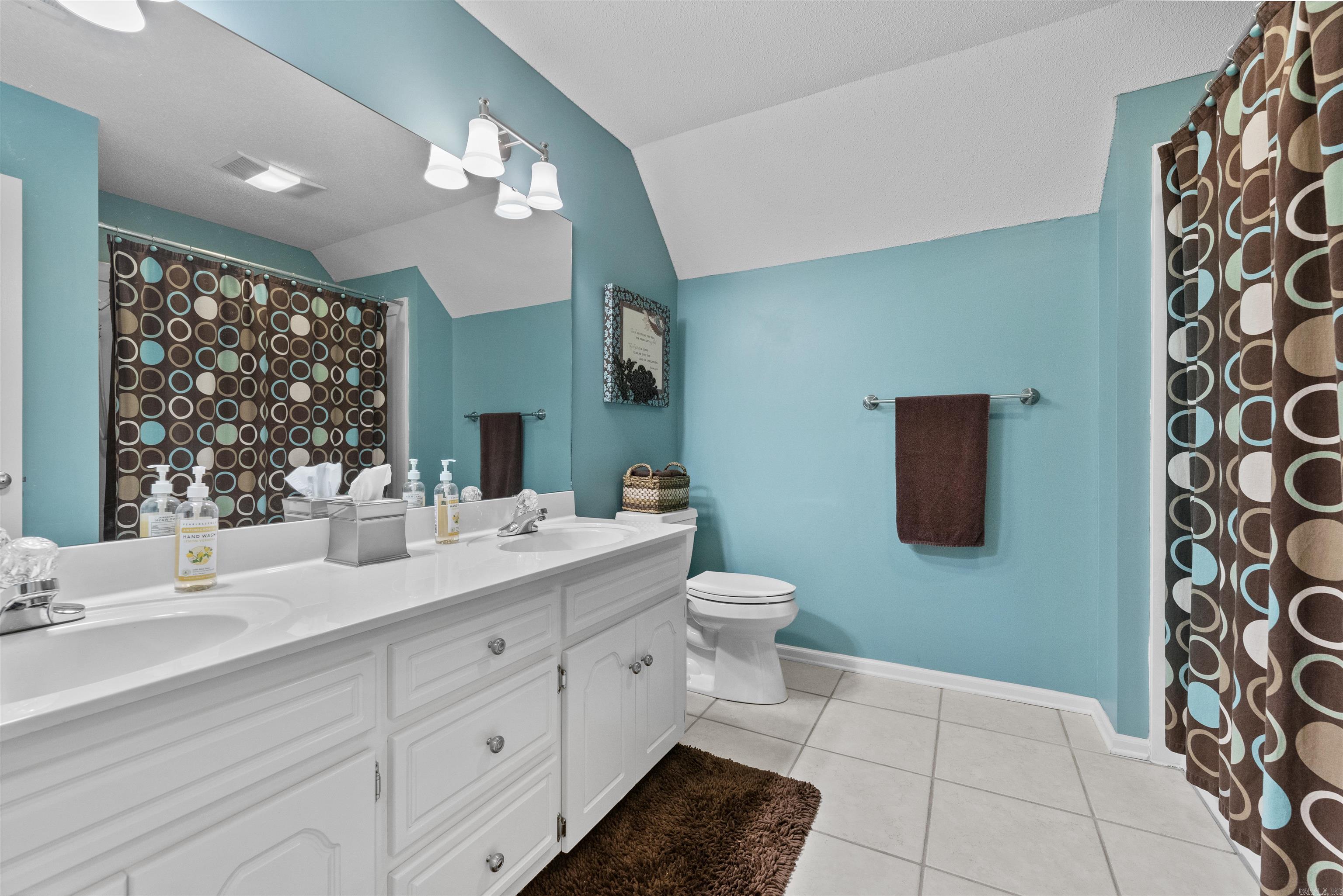 WINDSOR VALLEY ADDN - Residential
