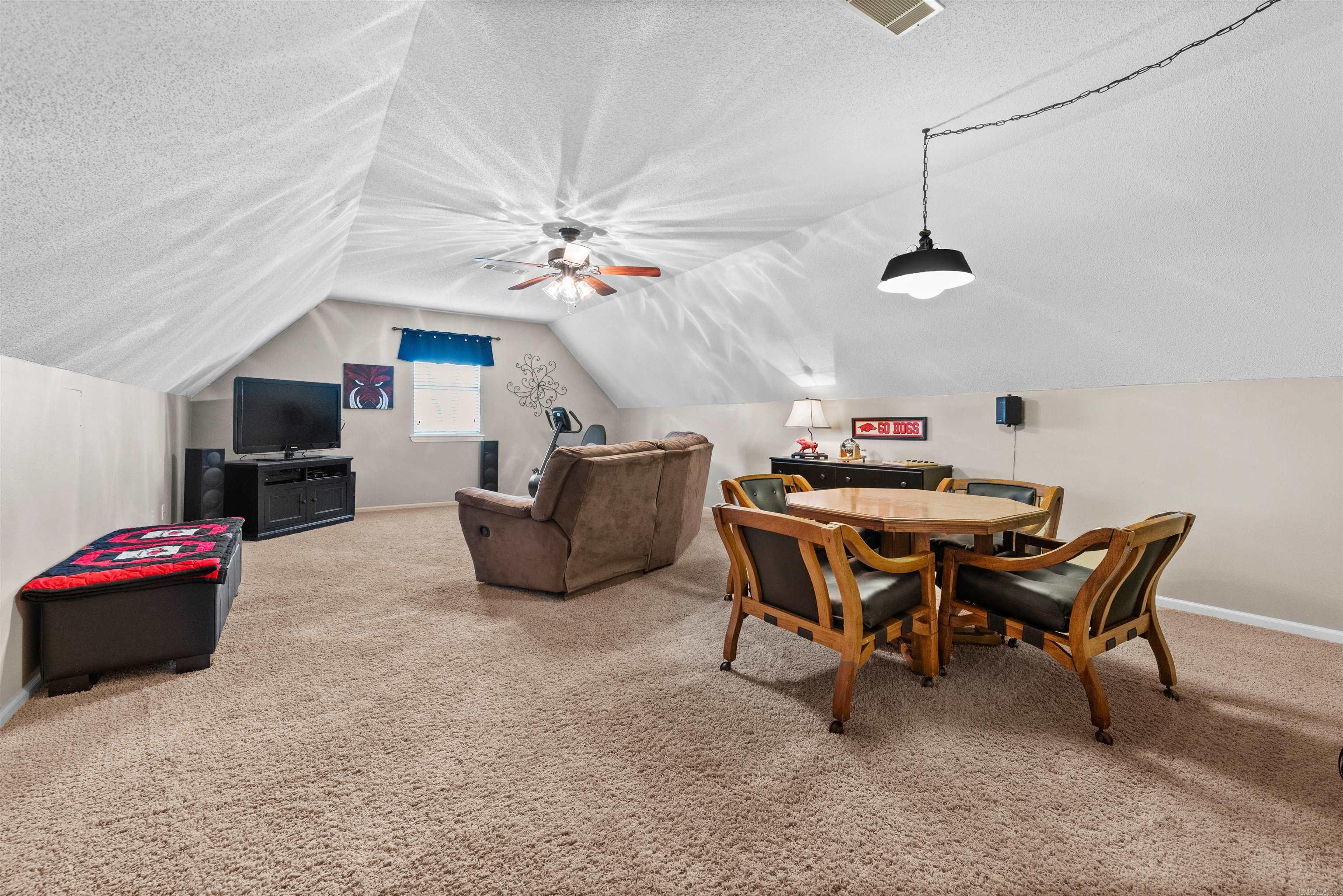 WINDSOR VALLEY ADDN - Residential
