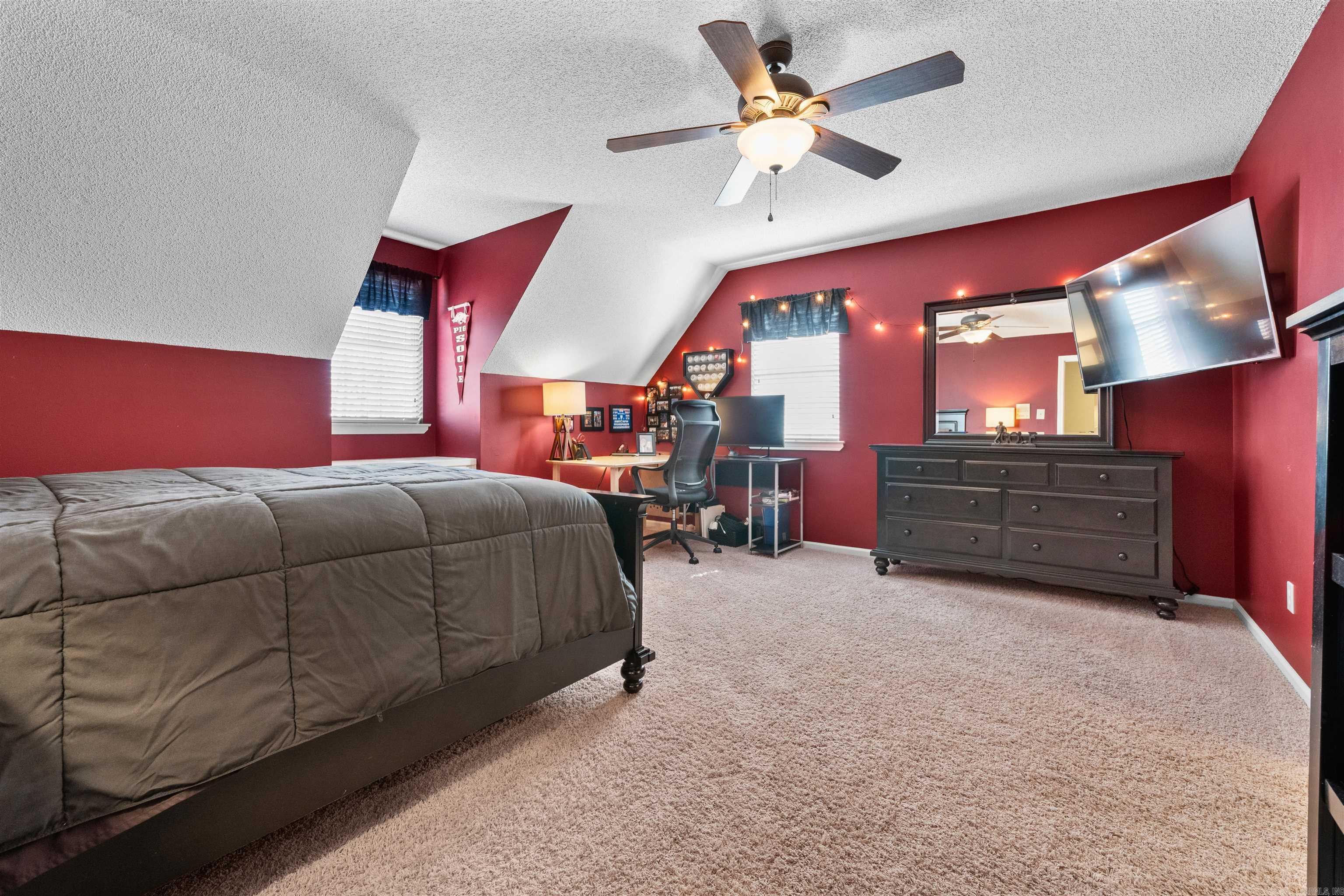 WINDSOR VALLEY ADDN - Residential