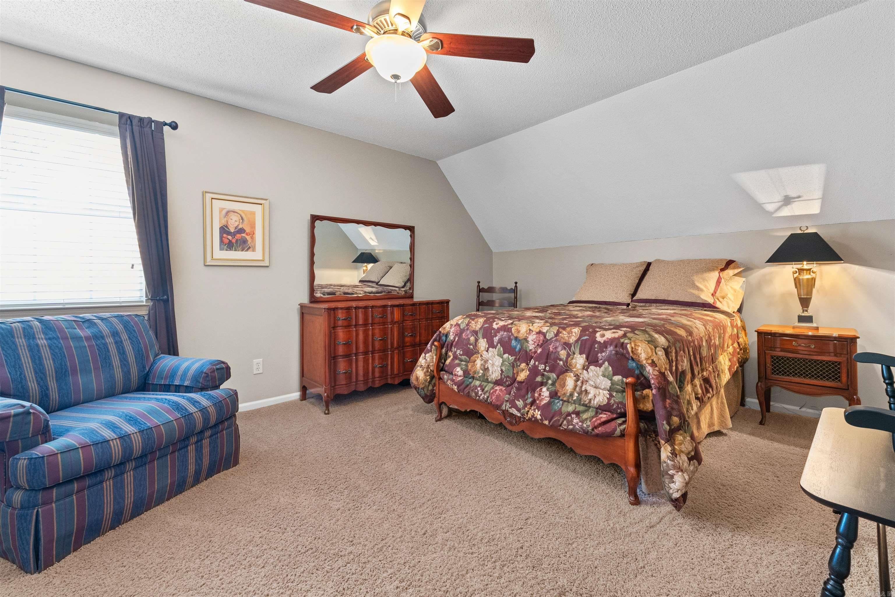 WINDSOR VALLEY ADDN - Residential