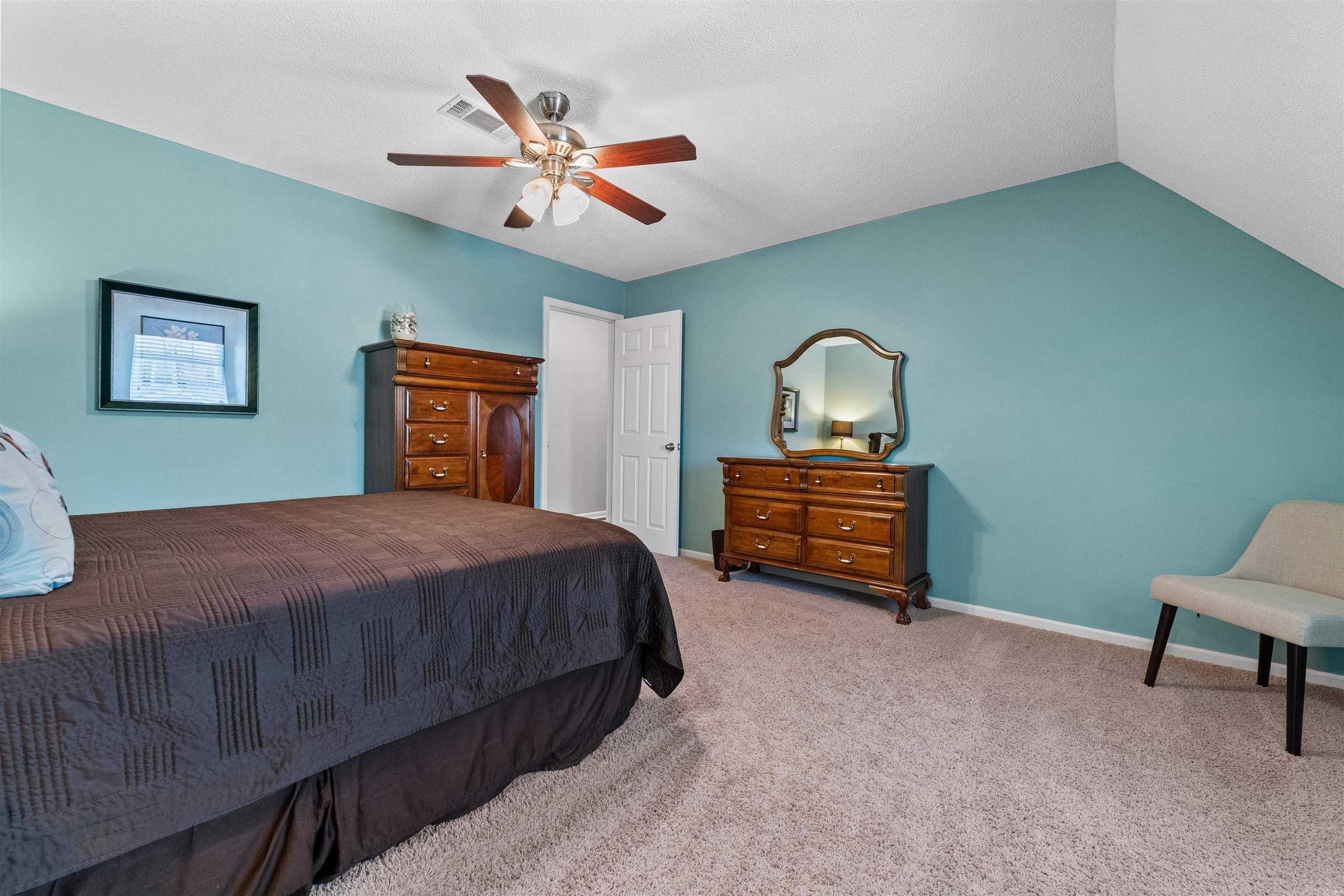 WINDSOR VALLEY ADDN - Residential