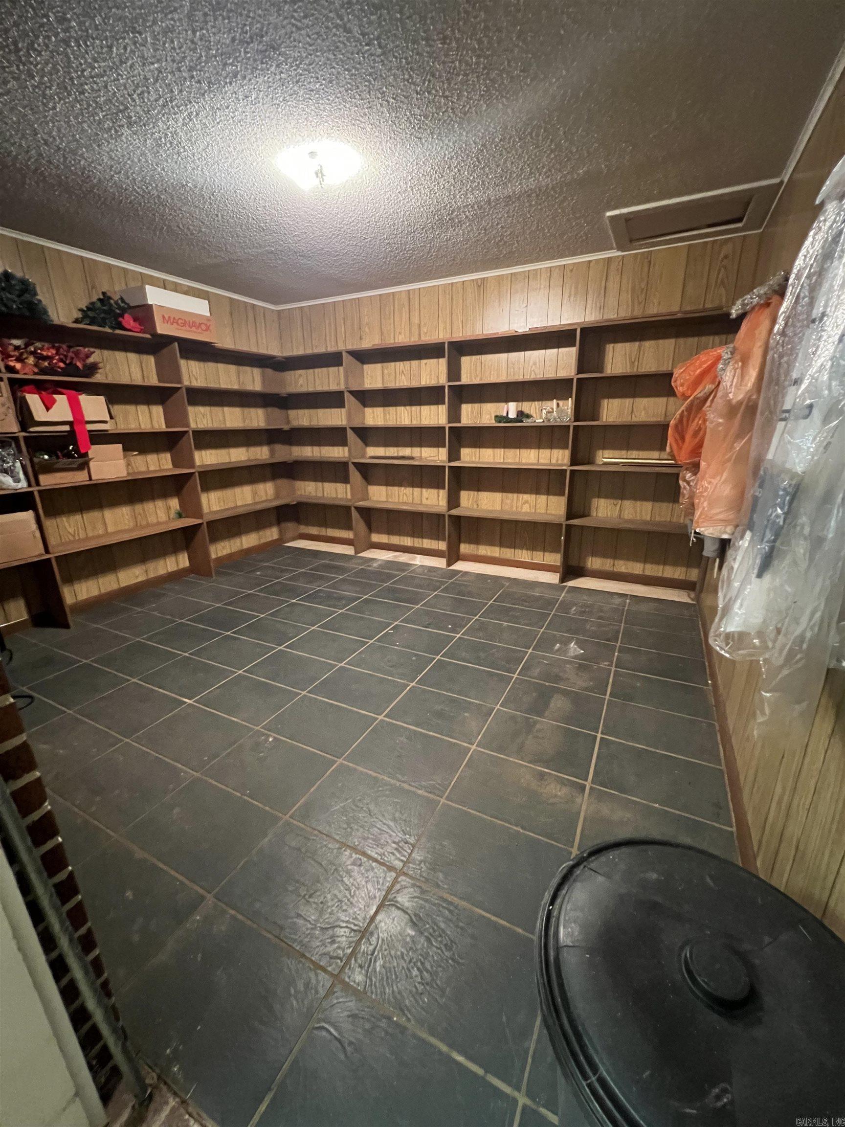 WILMAR UNPLATED - Residential